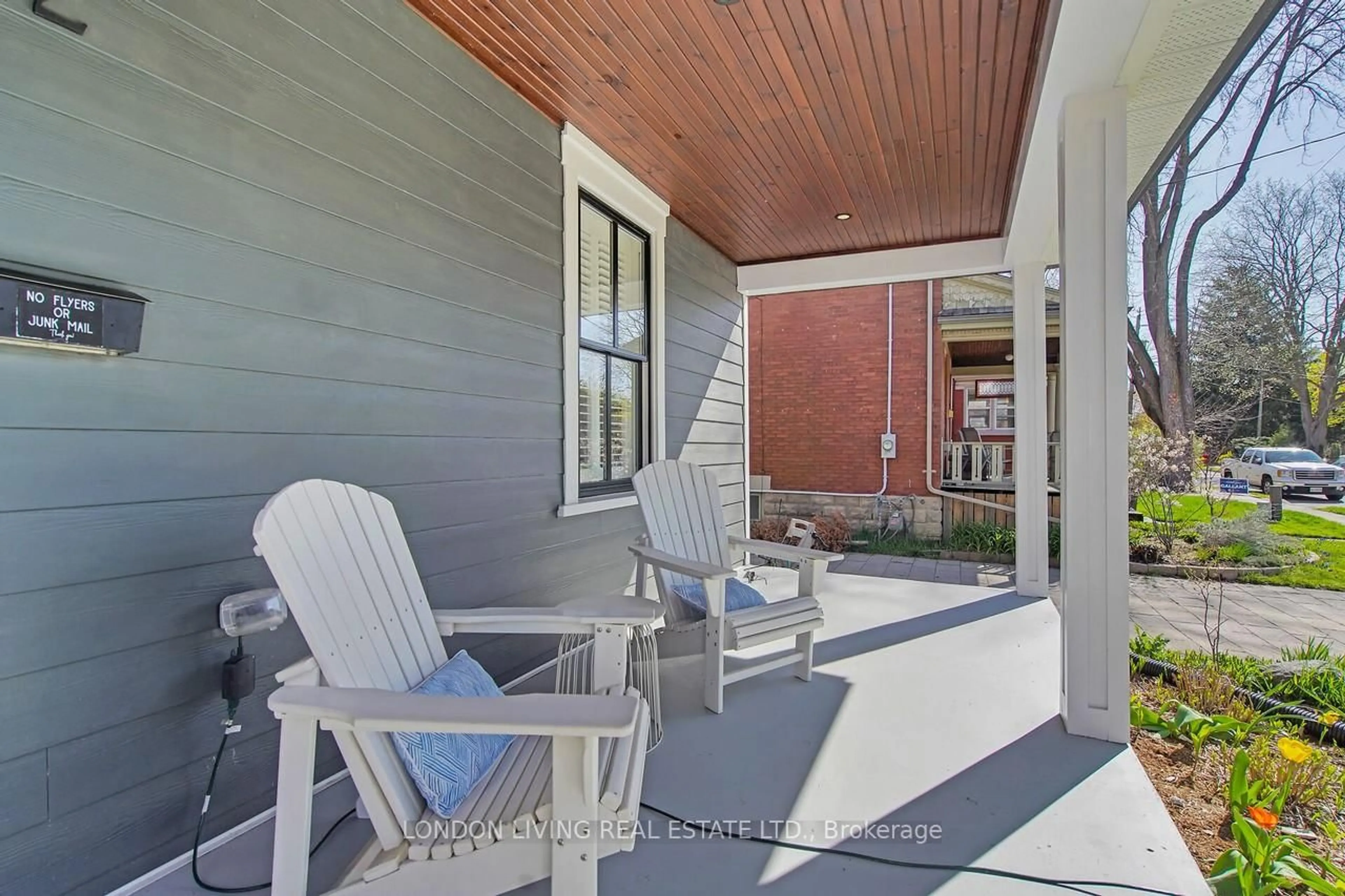 Patio, street for 72 Byron Ave, London South Ontario N6C 1C7