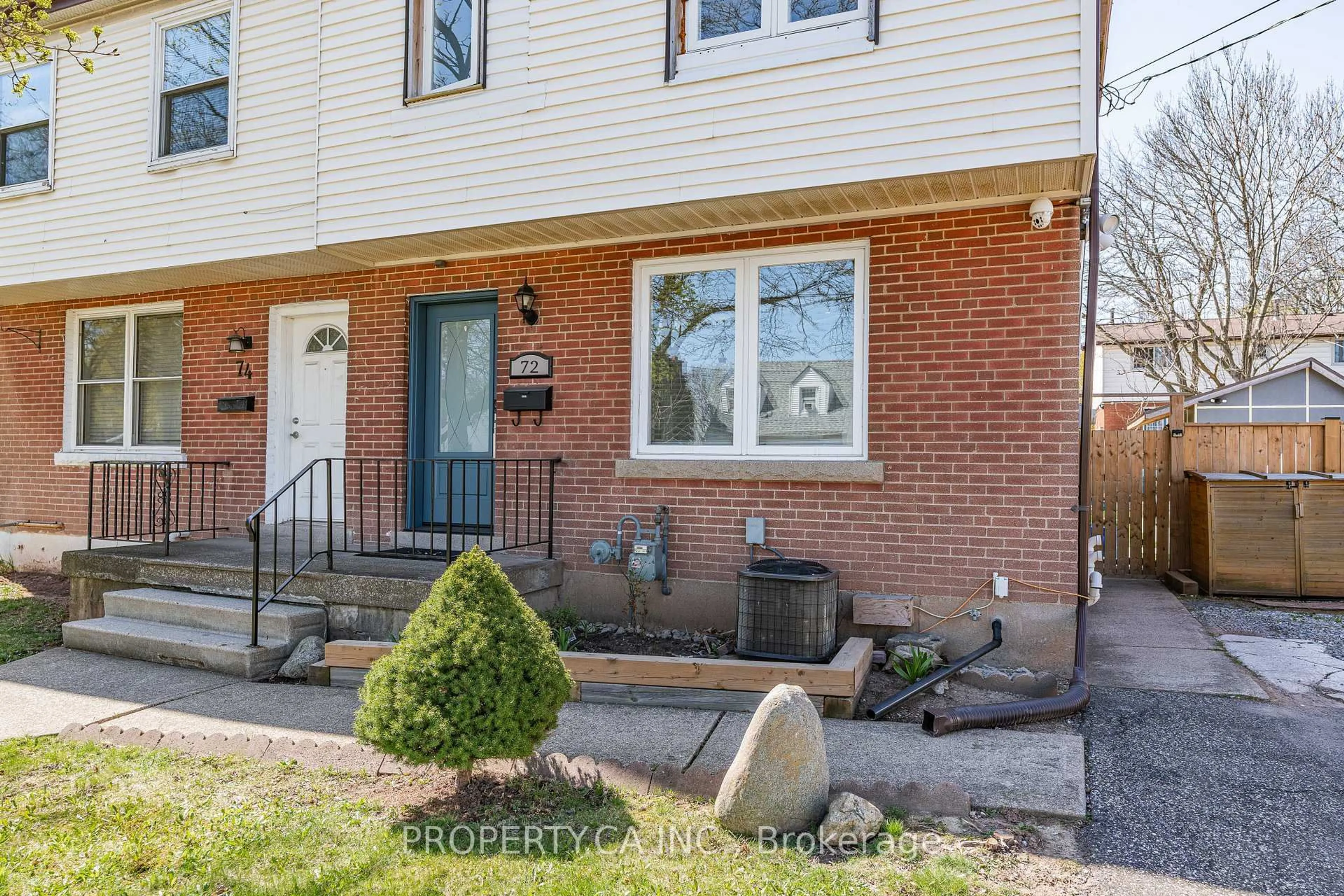 Home with brick exterior material, street for 72 Martha St, Hamilton Ontario L8H 2B7