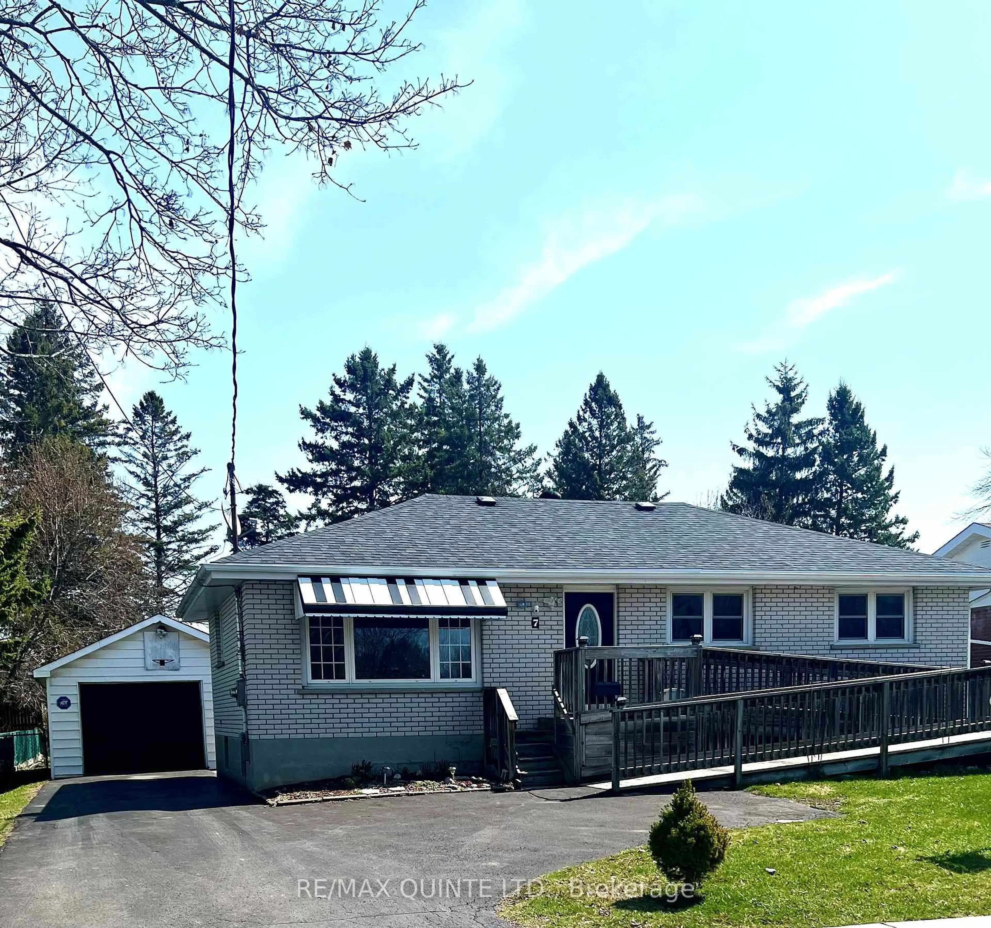 Home with vinyl exterior material, street for 7 Perry St, Brighton Ontario K0K 1H0