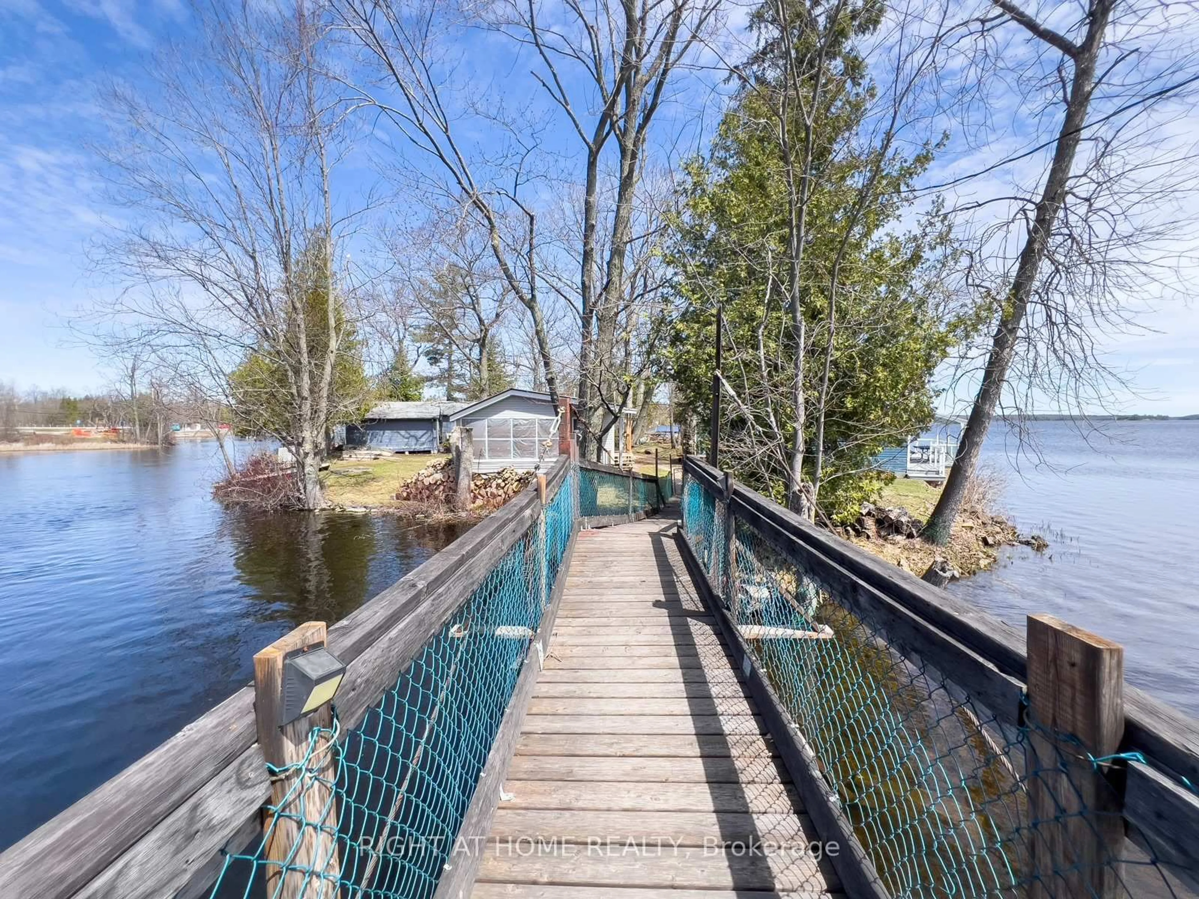 Patio, water/lake/river/ocean view for 16F Macdonald Cres, Madoc Ontario K0K 2K0