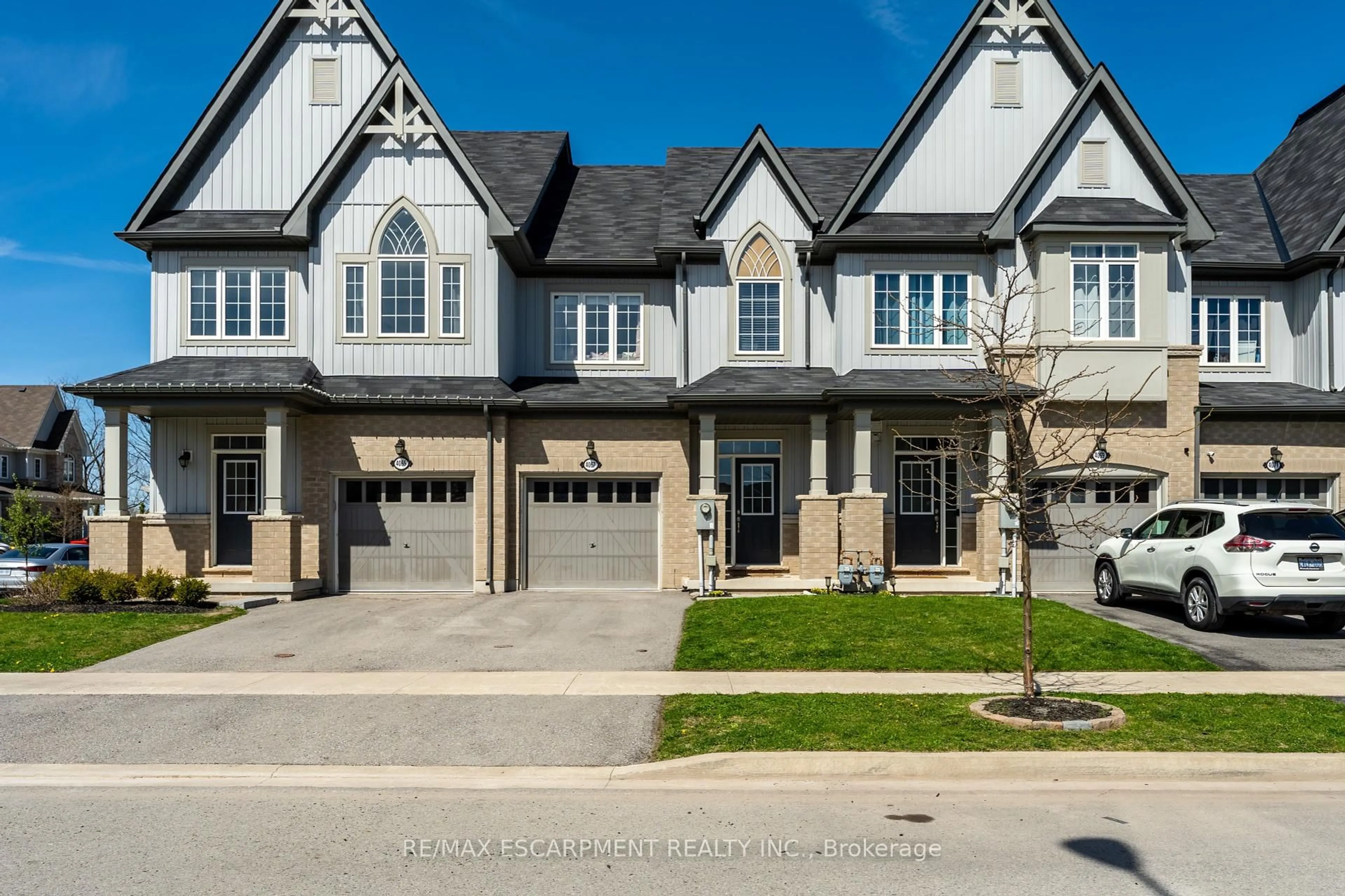 Home with brick exterior material, street for 4067 Canby St, Lincoln Ontario L3J 0R5