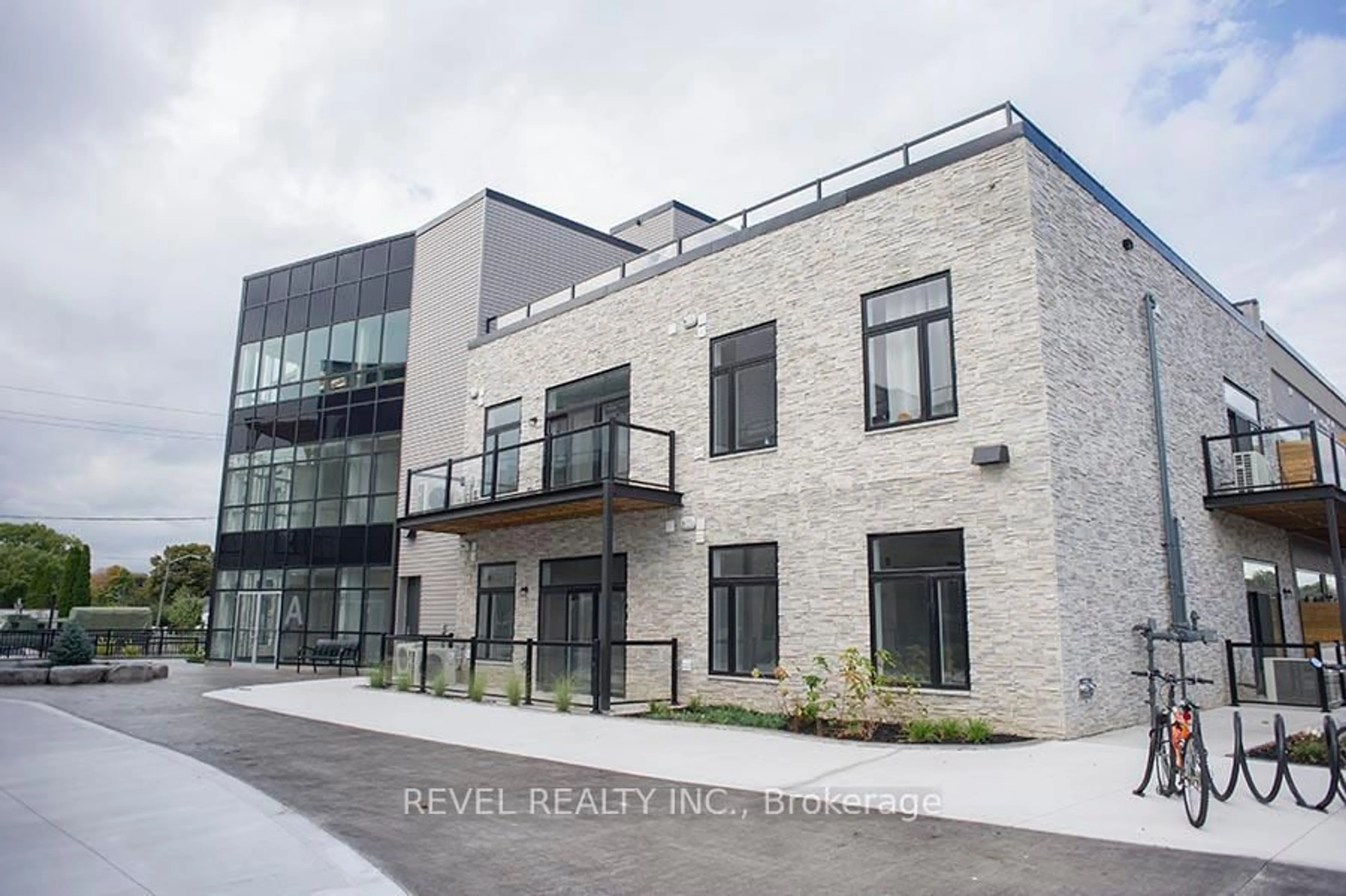 Unknown for 85 Morrell St, Brantford Ontario N3T 4J6