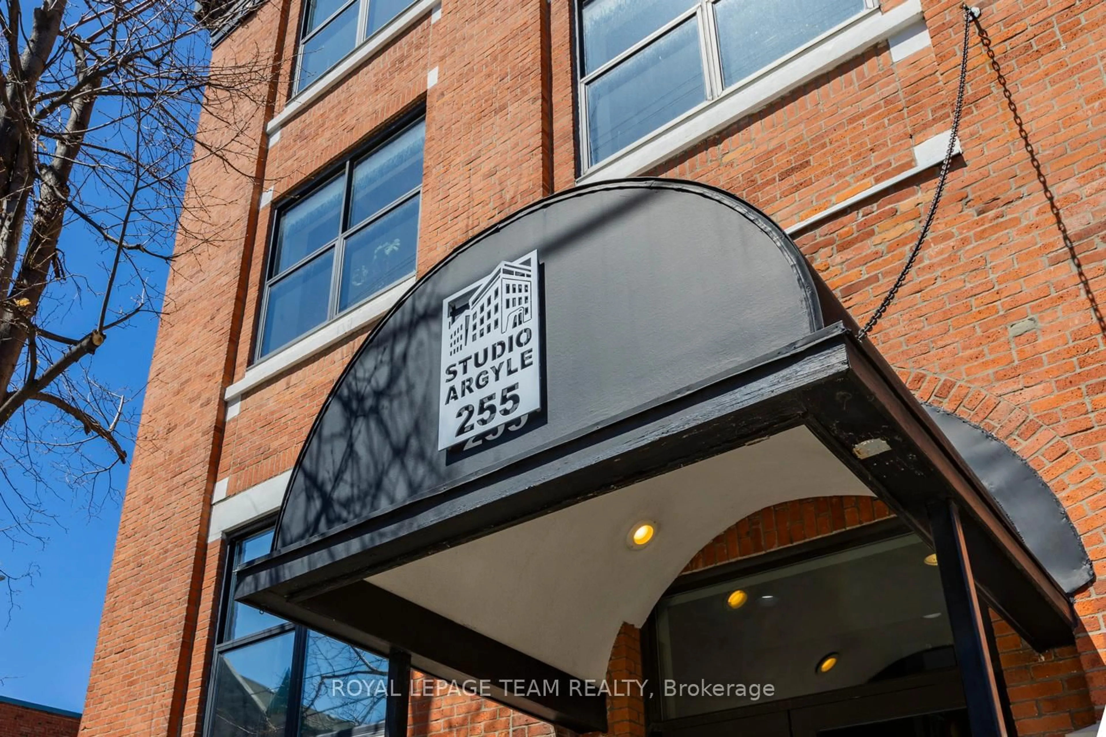 Unknown for 255 Argyle Ave #109, Ottawa Ontario K2P 2N7