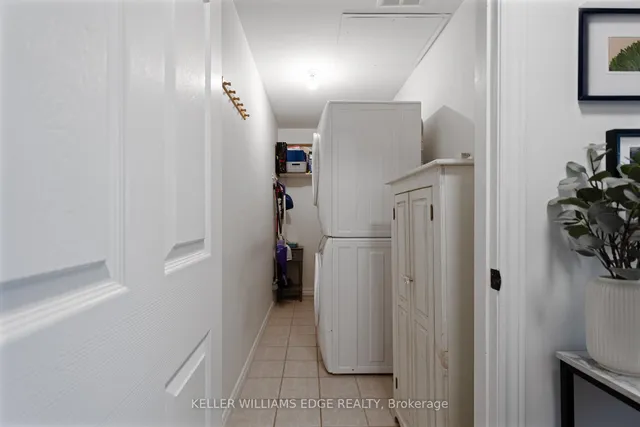 Additional property image - 262 Dundas St Unit 106