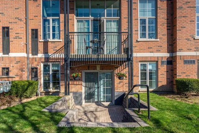 Additional property image - 262 Dundas St Unit 106
