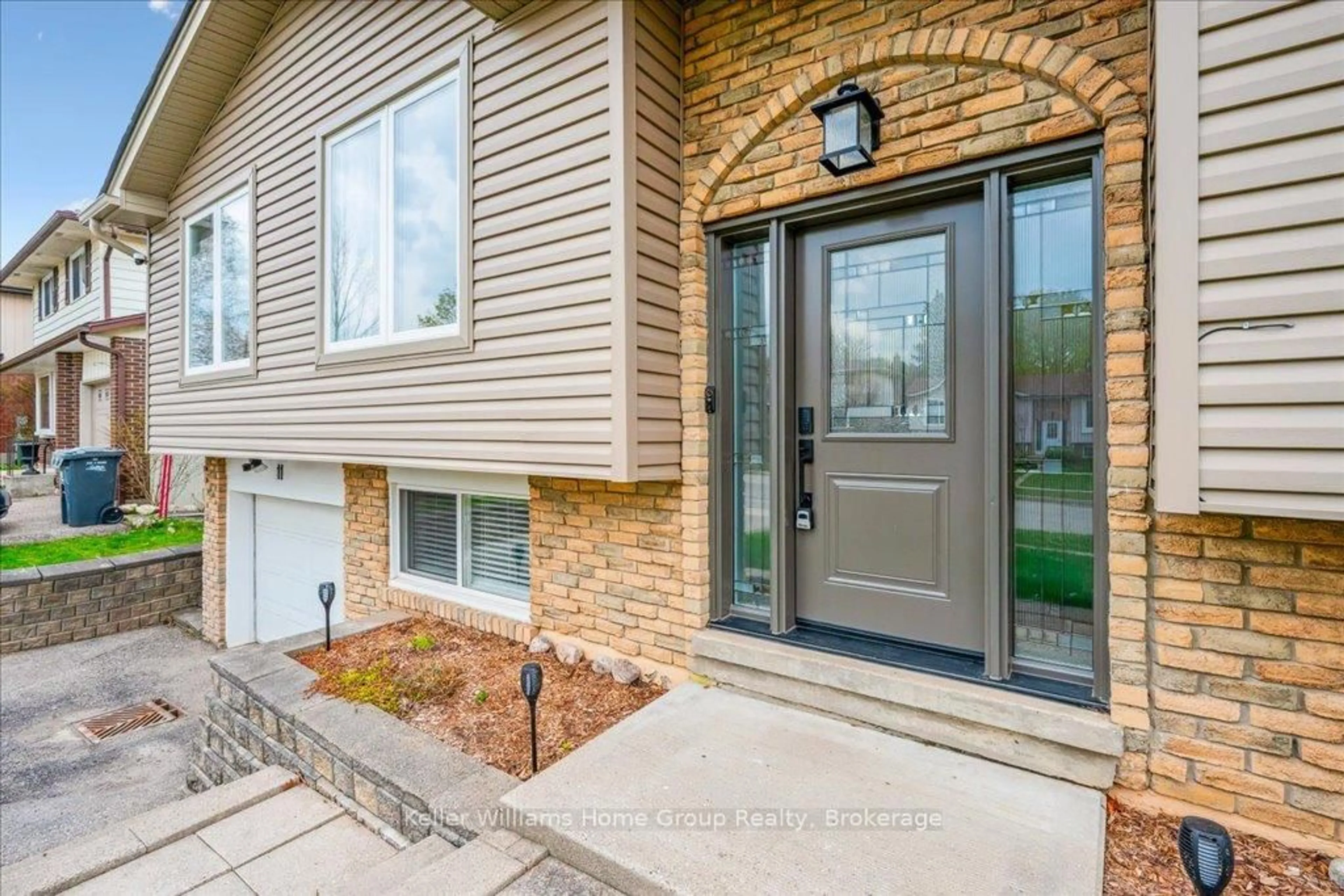 Home with brick exterior material, street for 11 Fairmeadow Dr, Guelph Ontario N1H 6X2