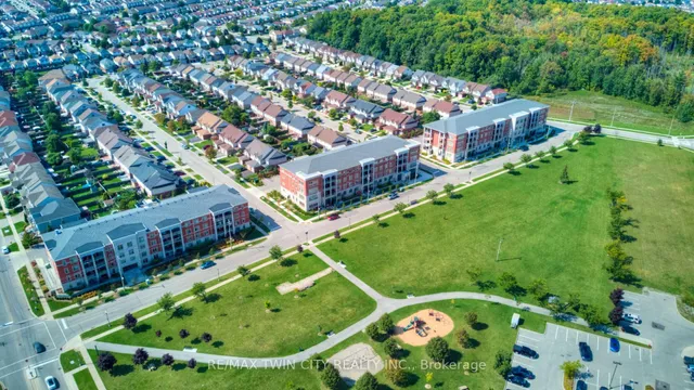 Additional property image - 175 Commonwealth St Unit 406