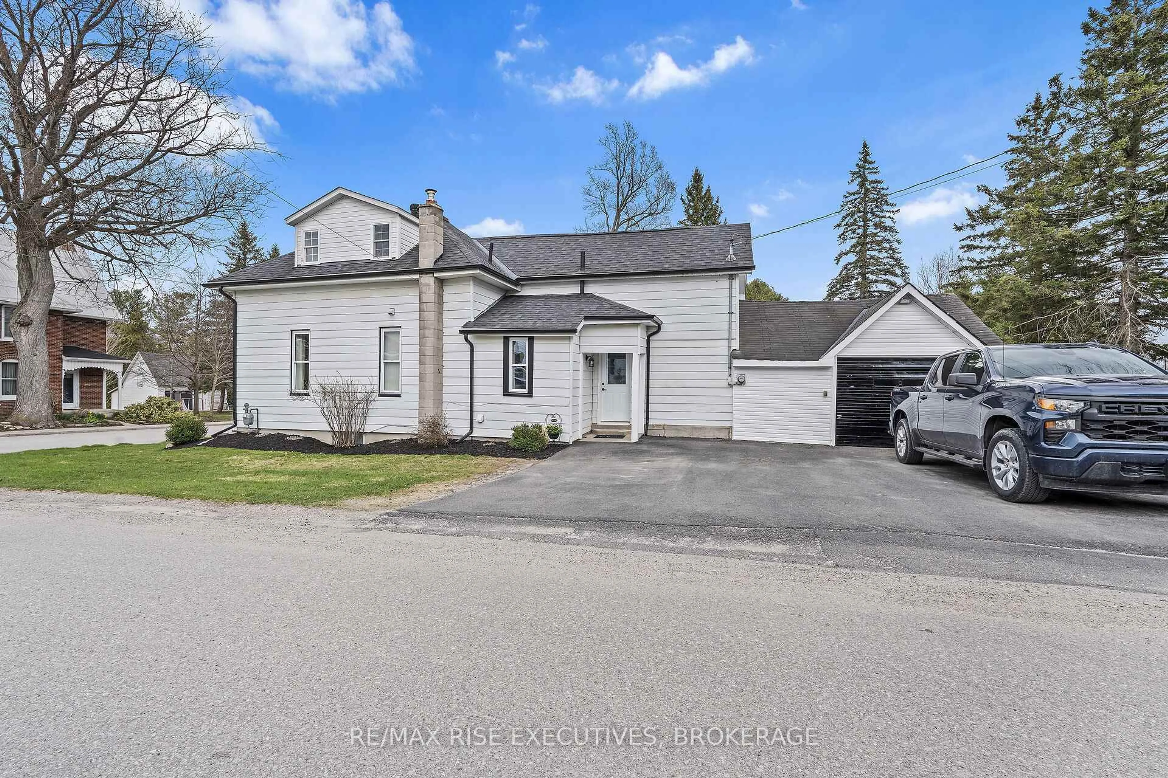 A pic from outside/outdoor area/front of a property/back of a property/a pic from drone, street for 2 ELMA St, Athens Ontario K0E 1B0