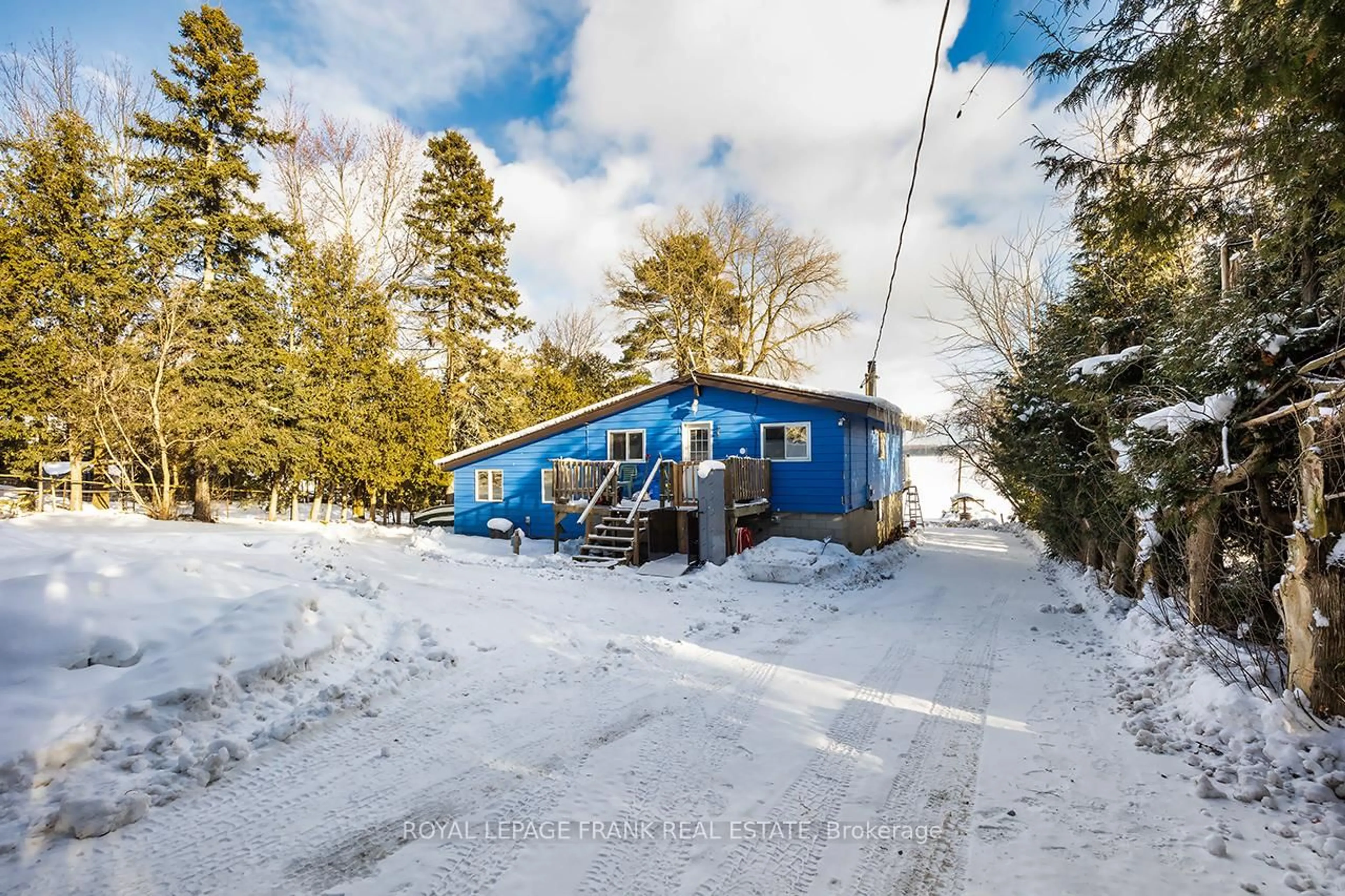 Shed for 121 Ball Point Rd, Kawartha Lakes Ontario K0M 2C0