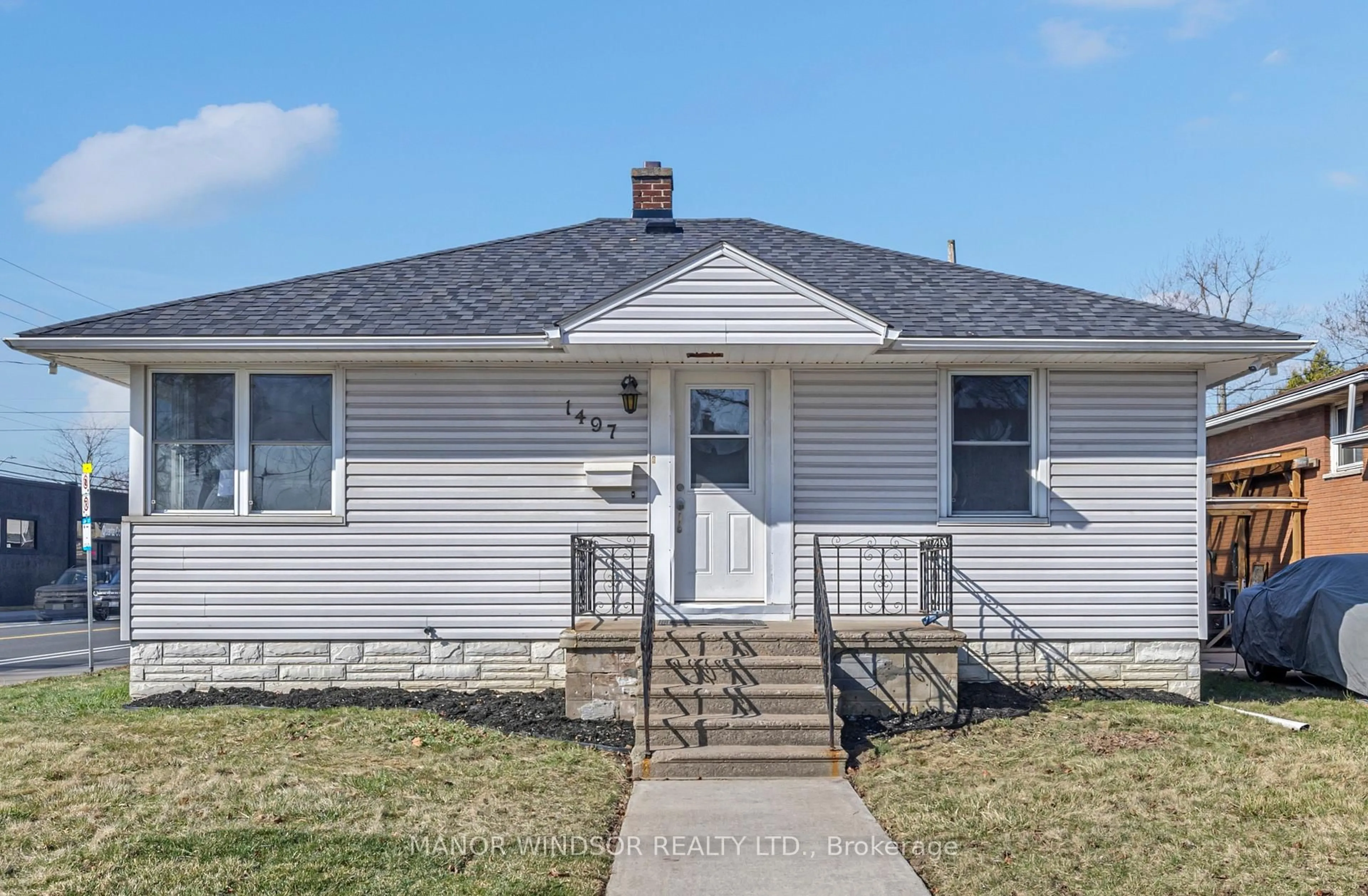 Home with vinyl exterior material, street for 1497 Ellrose Ave, Windsor Ontario N8Y 3X4