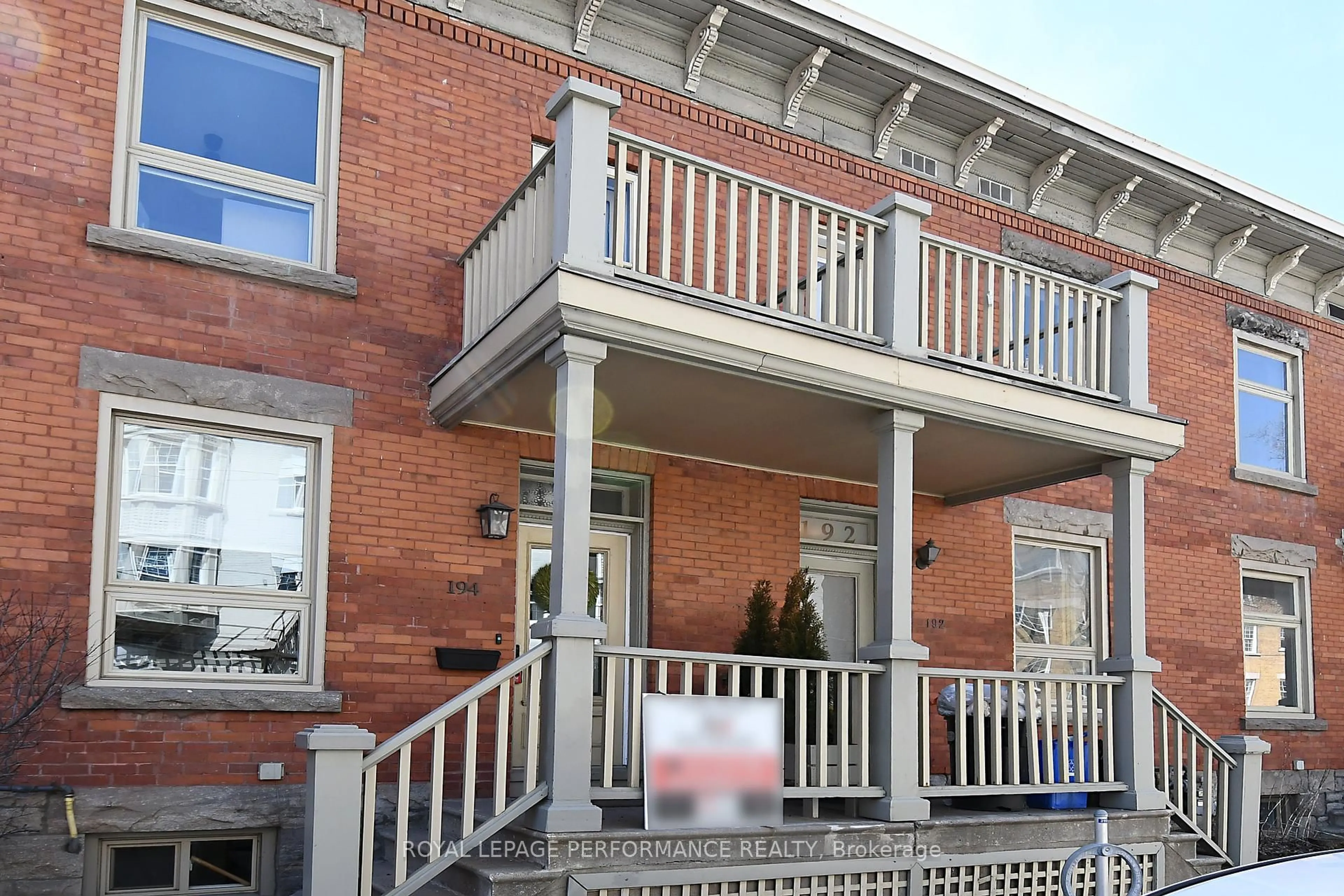 Patio, unknown for 194 Charlotte St, Ottawa Ontario K1N 8K9