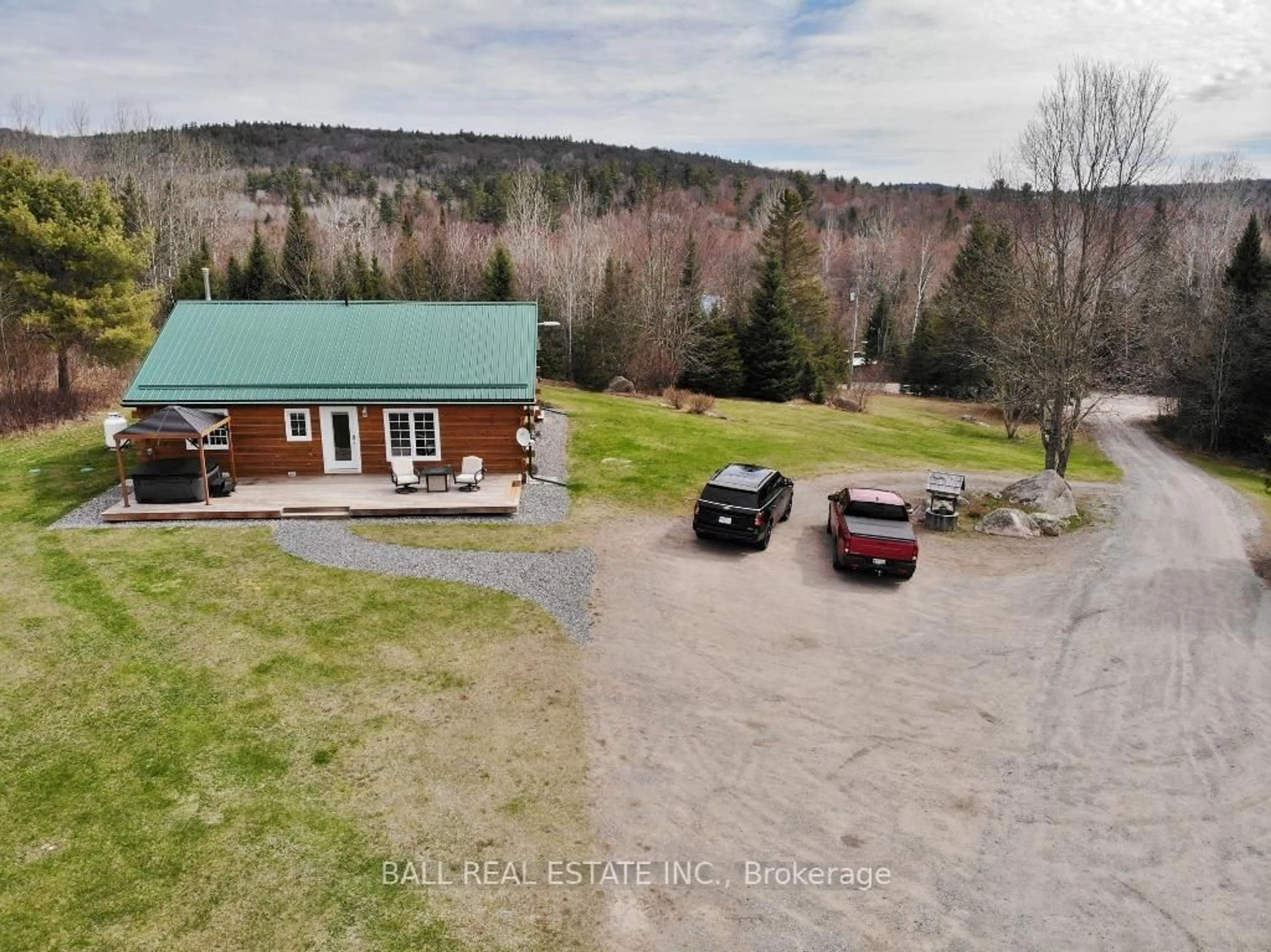 A pic from outside/outdoor area/front of a property/back of a property/a pic from drone, unknown for 564 Mayo Lake Rd, Carlow/Mayo Ontario K0L 2M0