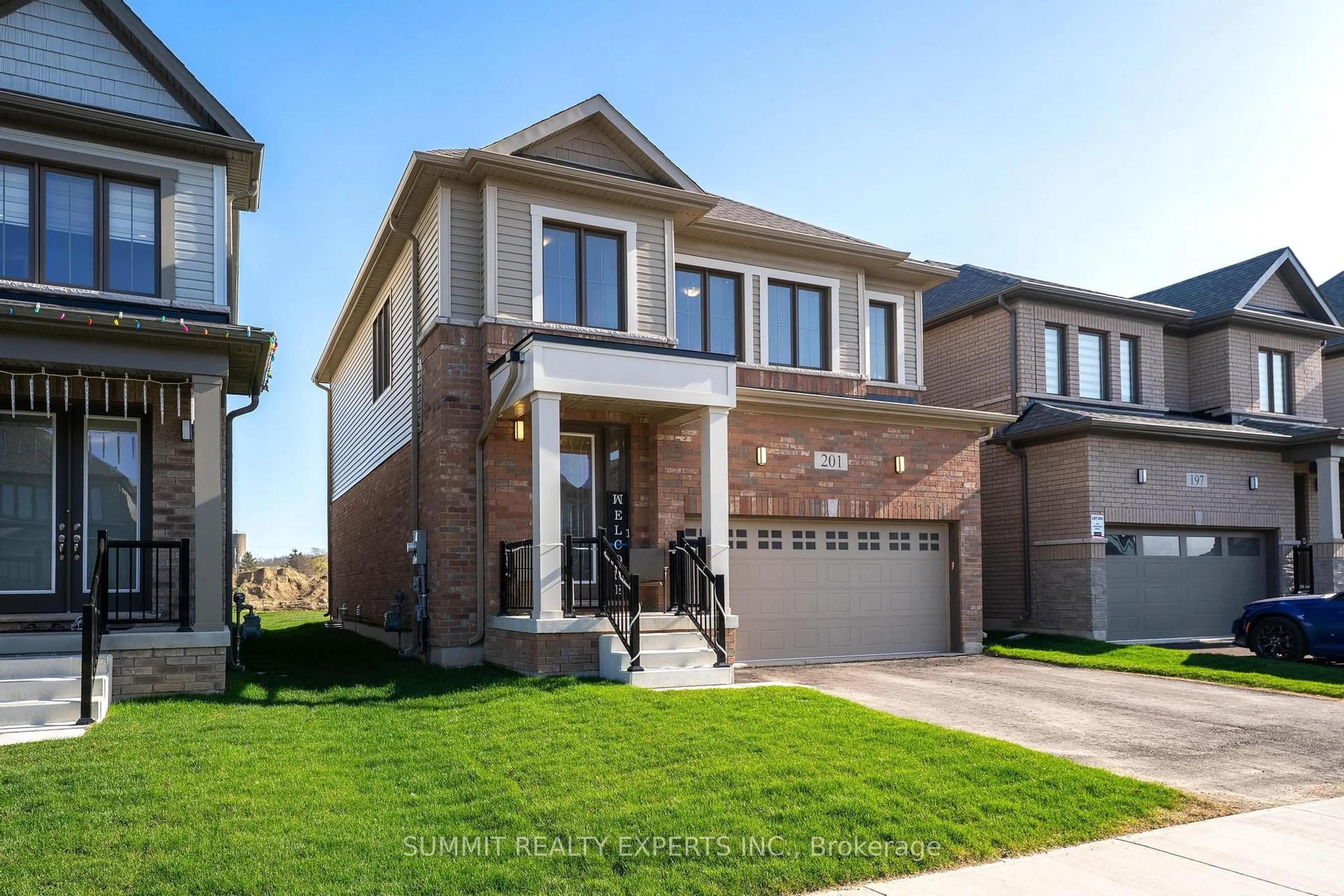 Home with brick exterior material, street for 201 Leslie Davis St, North Dumfries Ontario N0B 1E0