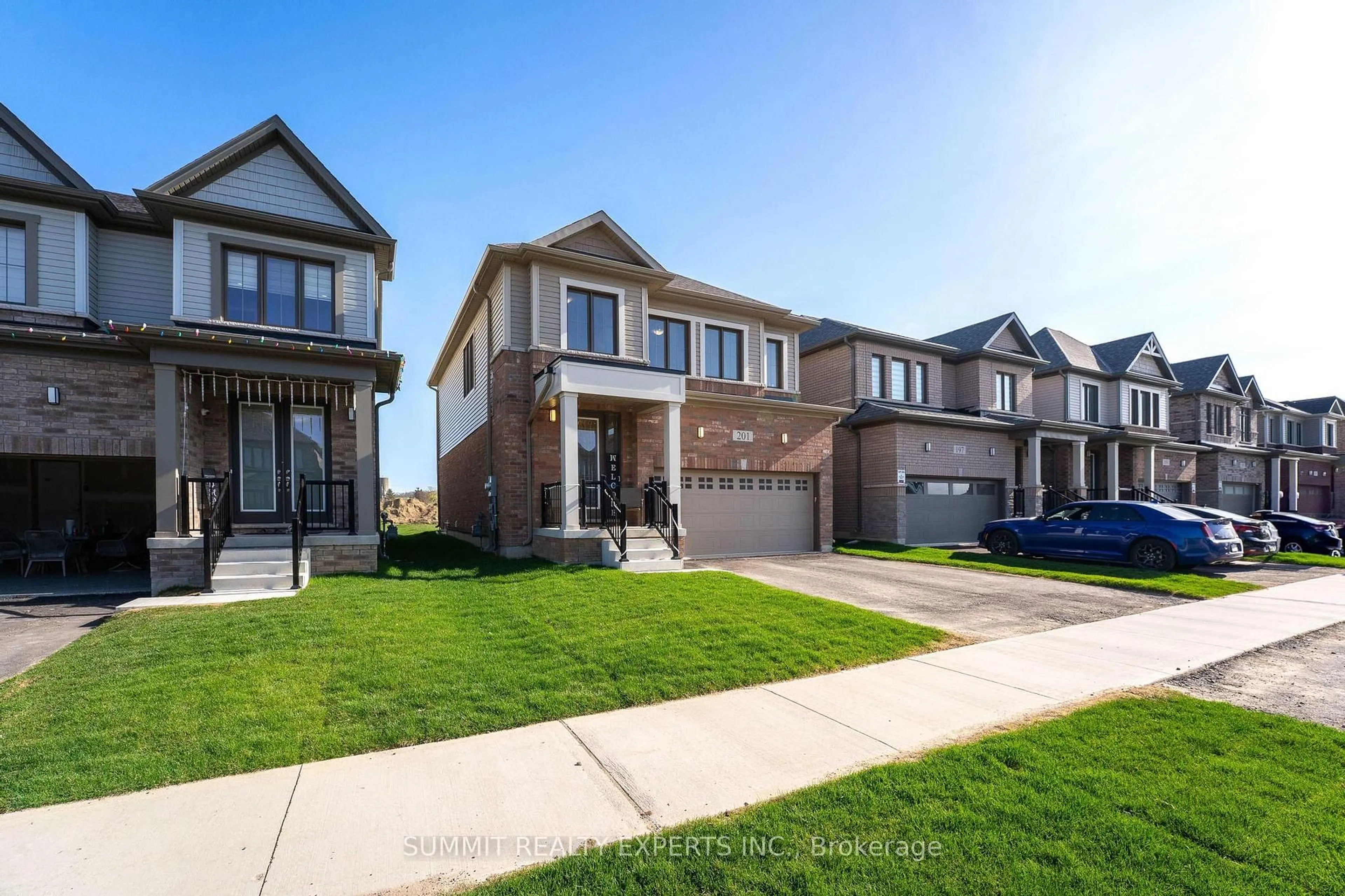 Home with brick exterior material, street for 201 Leslie Davis St, North Dumfries Ontario N0B 1E0