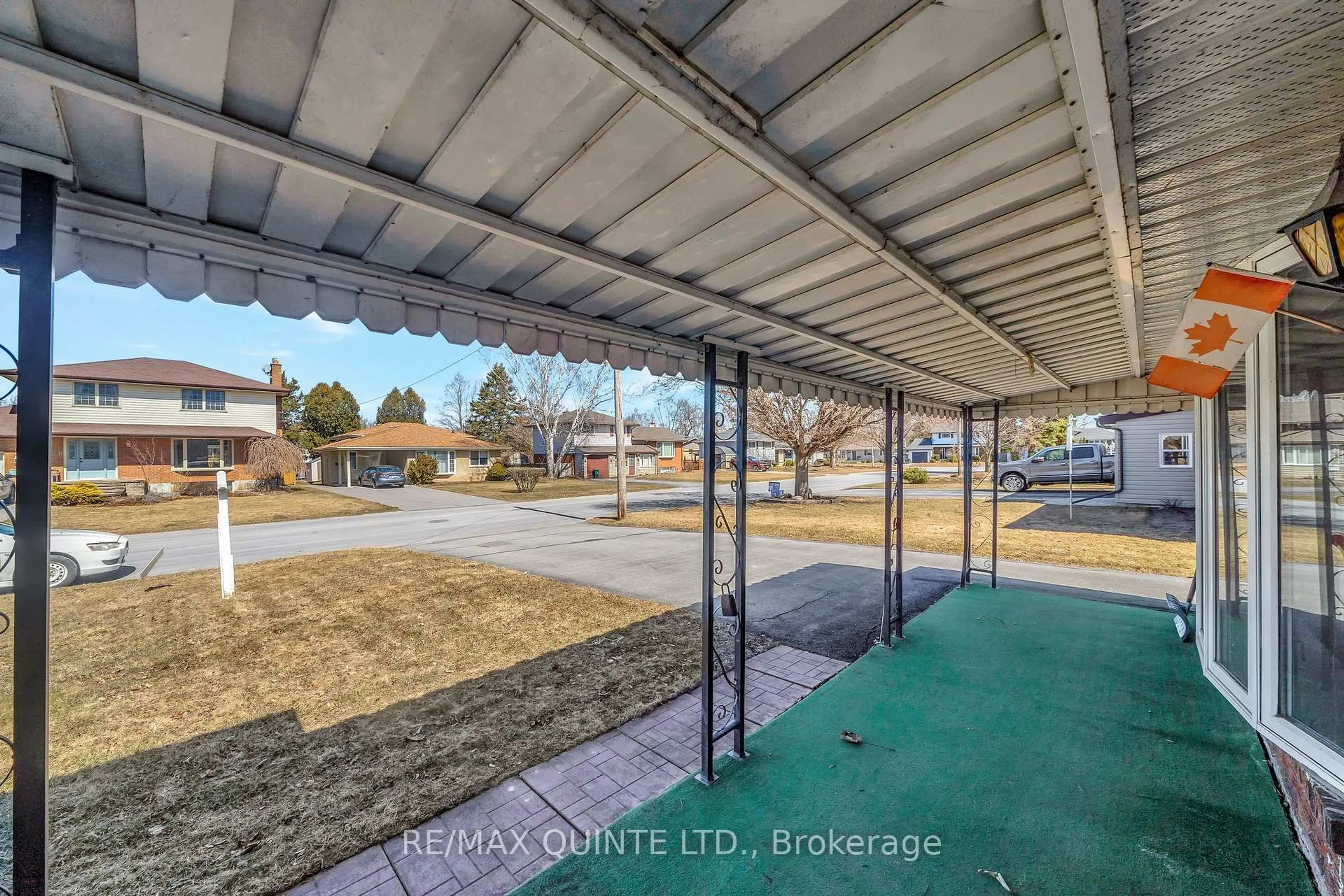 Unknown for 5 Joyce Cres, Belleville Ontario K8N 1Y6