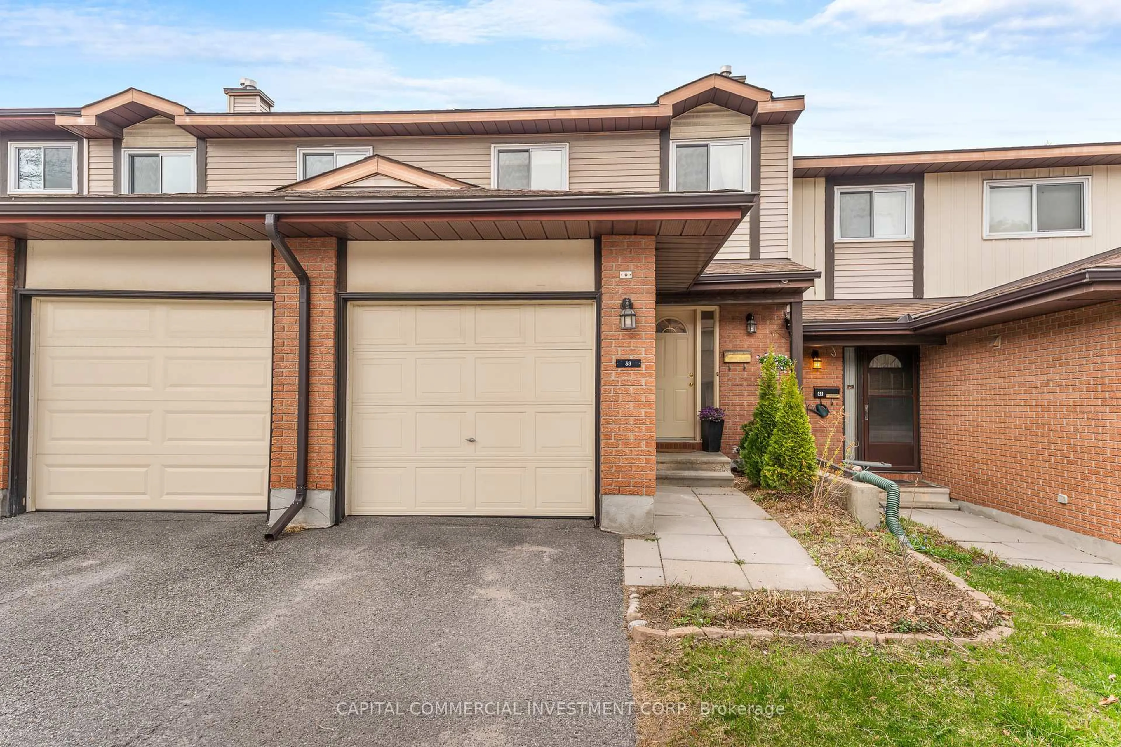 Unknown for 39 Clarkson Cres #10, Ottawa Ontario K2L 3C9