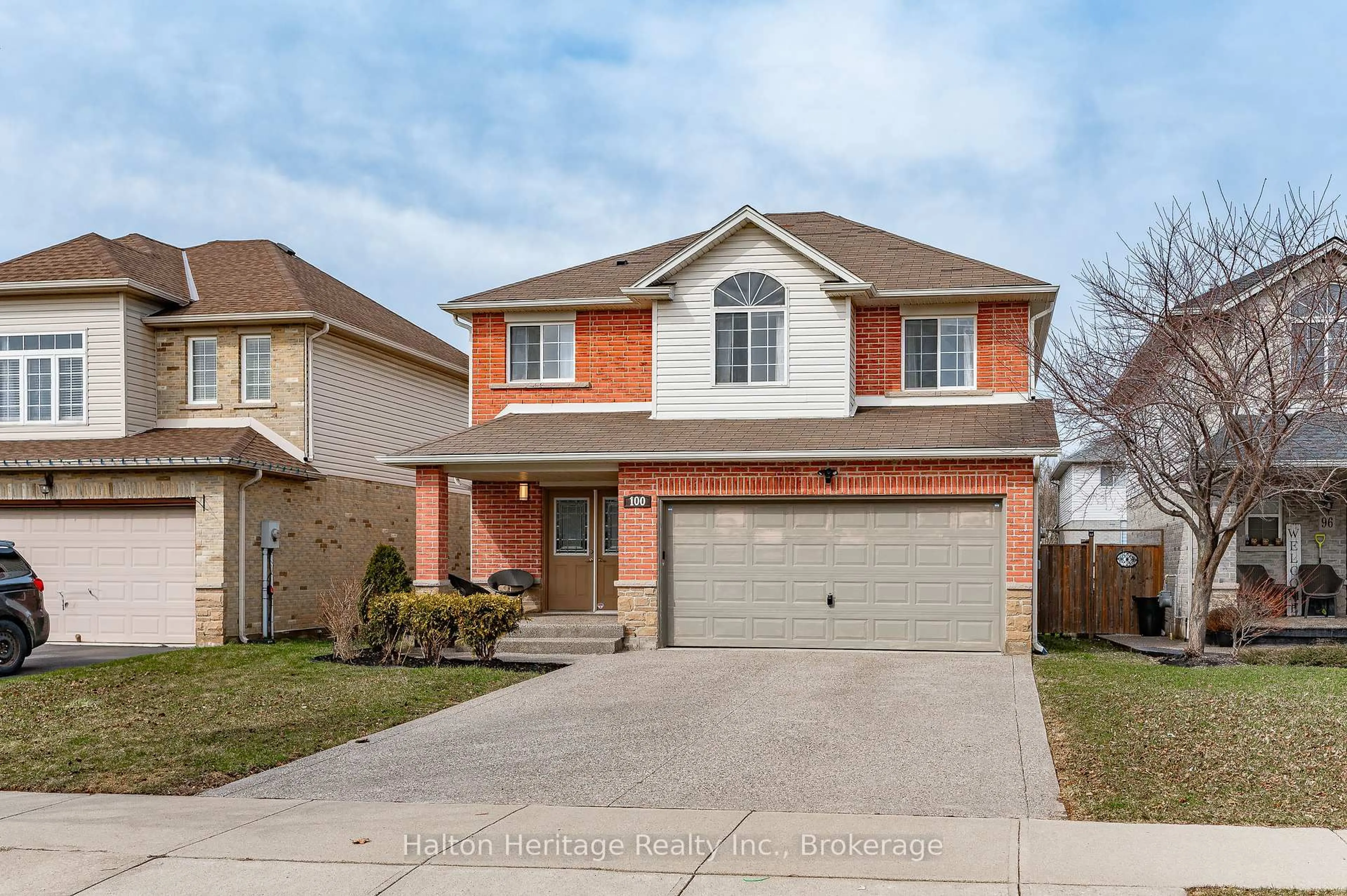 Home with brick exterior material, street for 100 Thames Way, Hamilton Ontario L0R 1W0