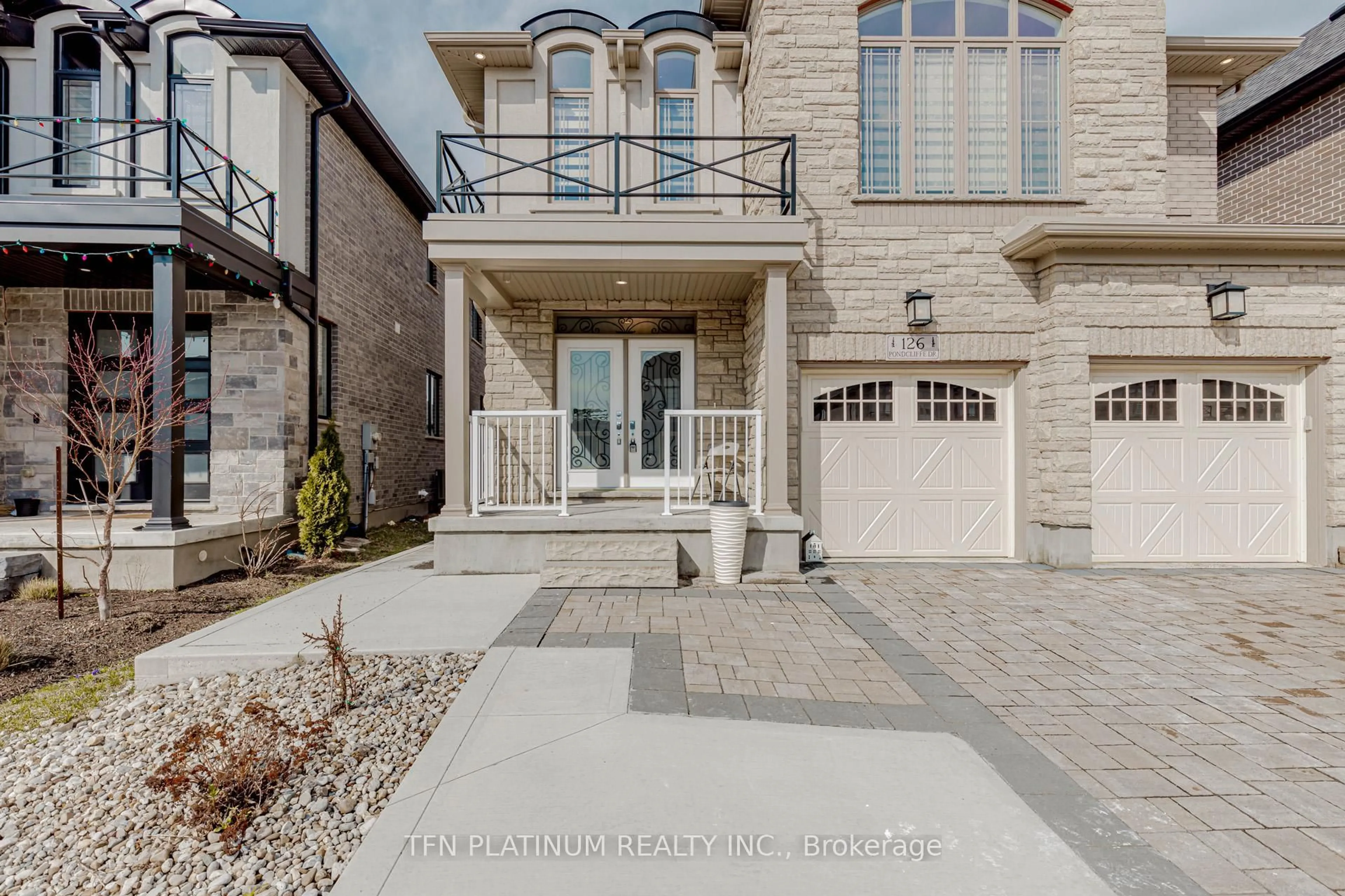 Unknown for 126 Pondcliffe Dr, Kitchener Ontario N2R 0M4