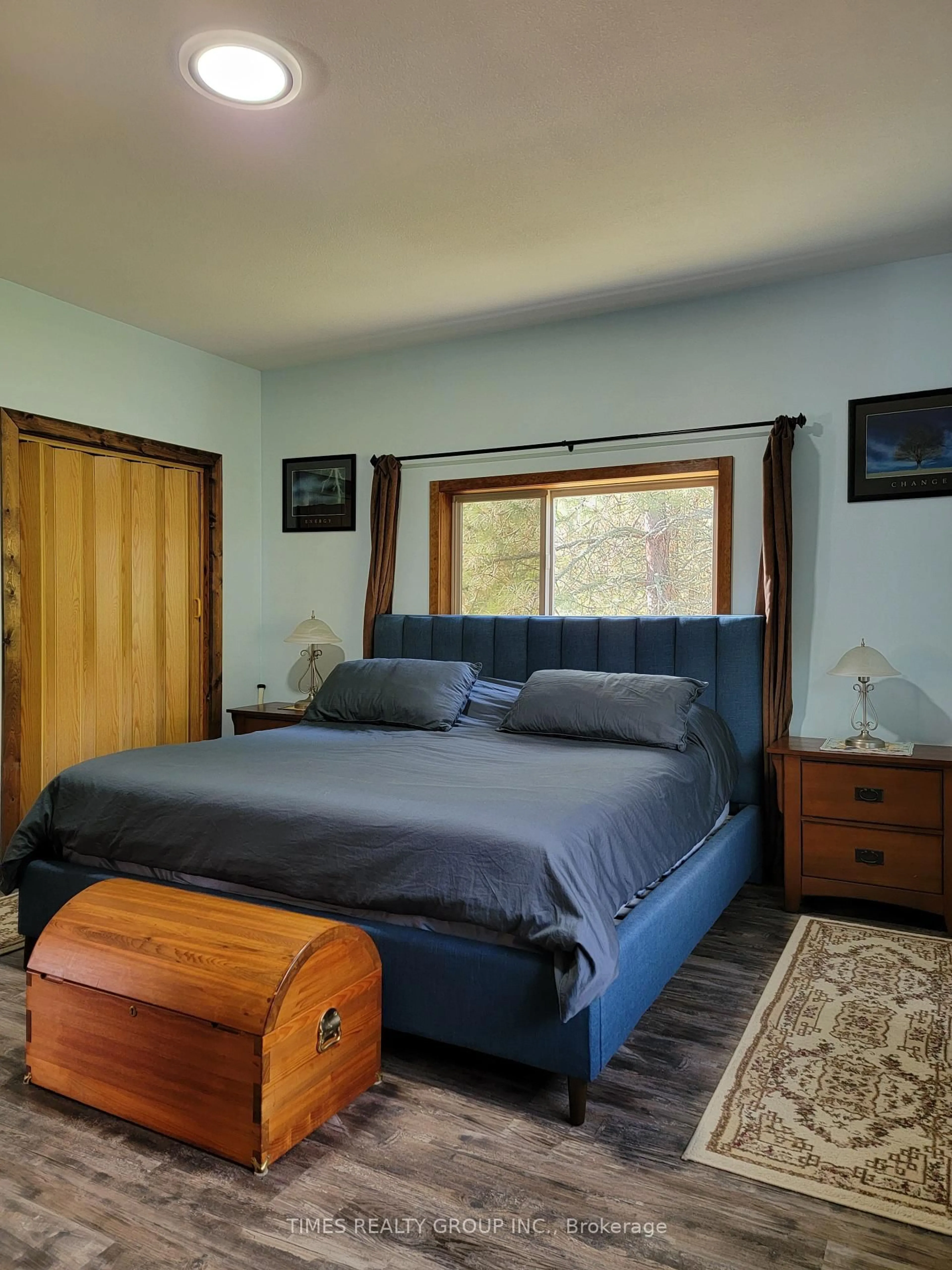 Bedroom with bed, unknown for 2510 Samuelson Rd, Out of Area British Columbia V0E 2V5