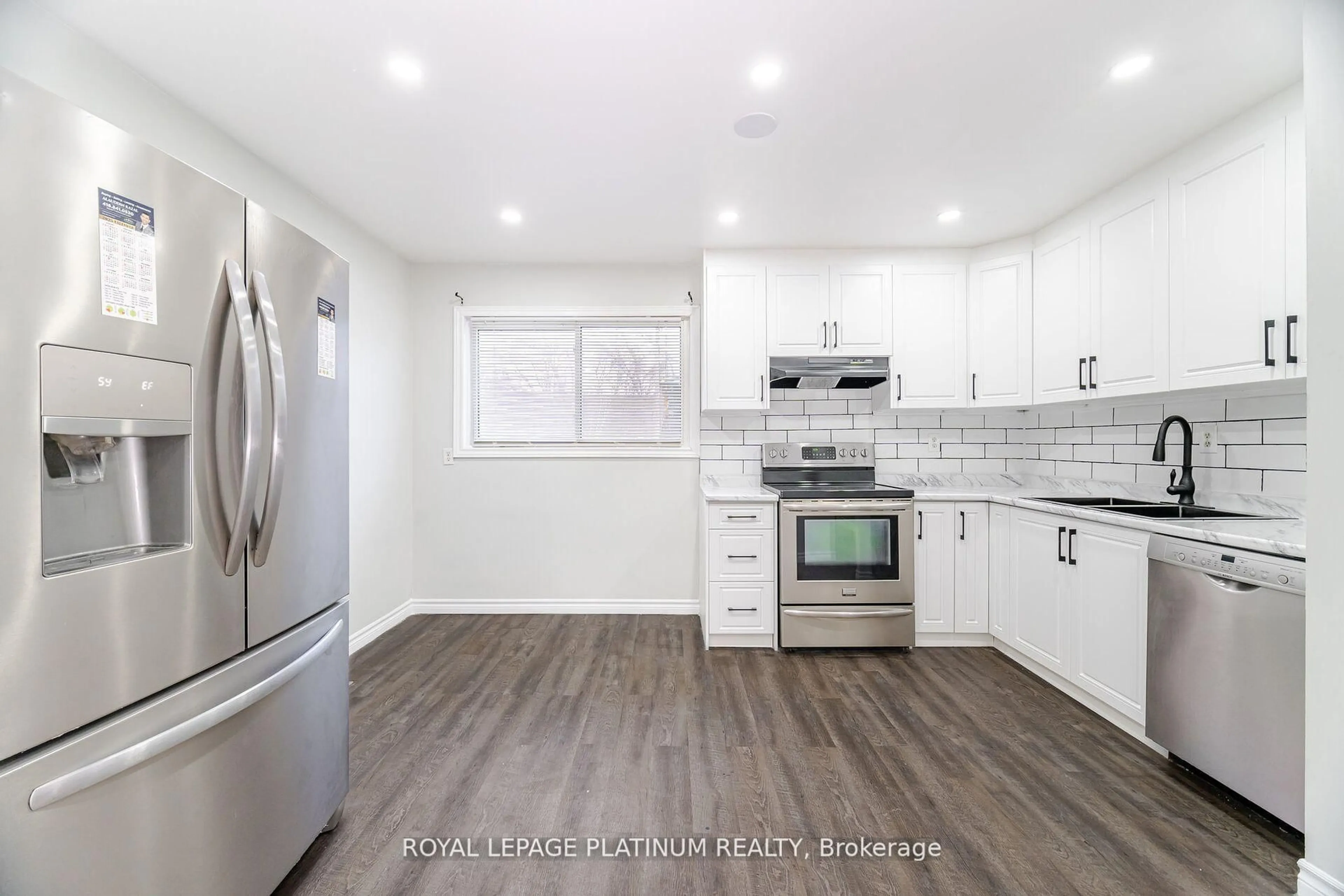 Open concept kitchen, unknown for 55 Woodlawn Ave, Brantford Ontario N3V 1A6