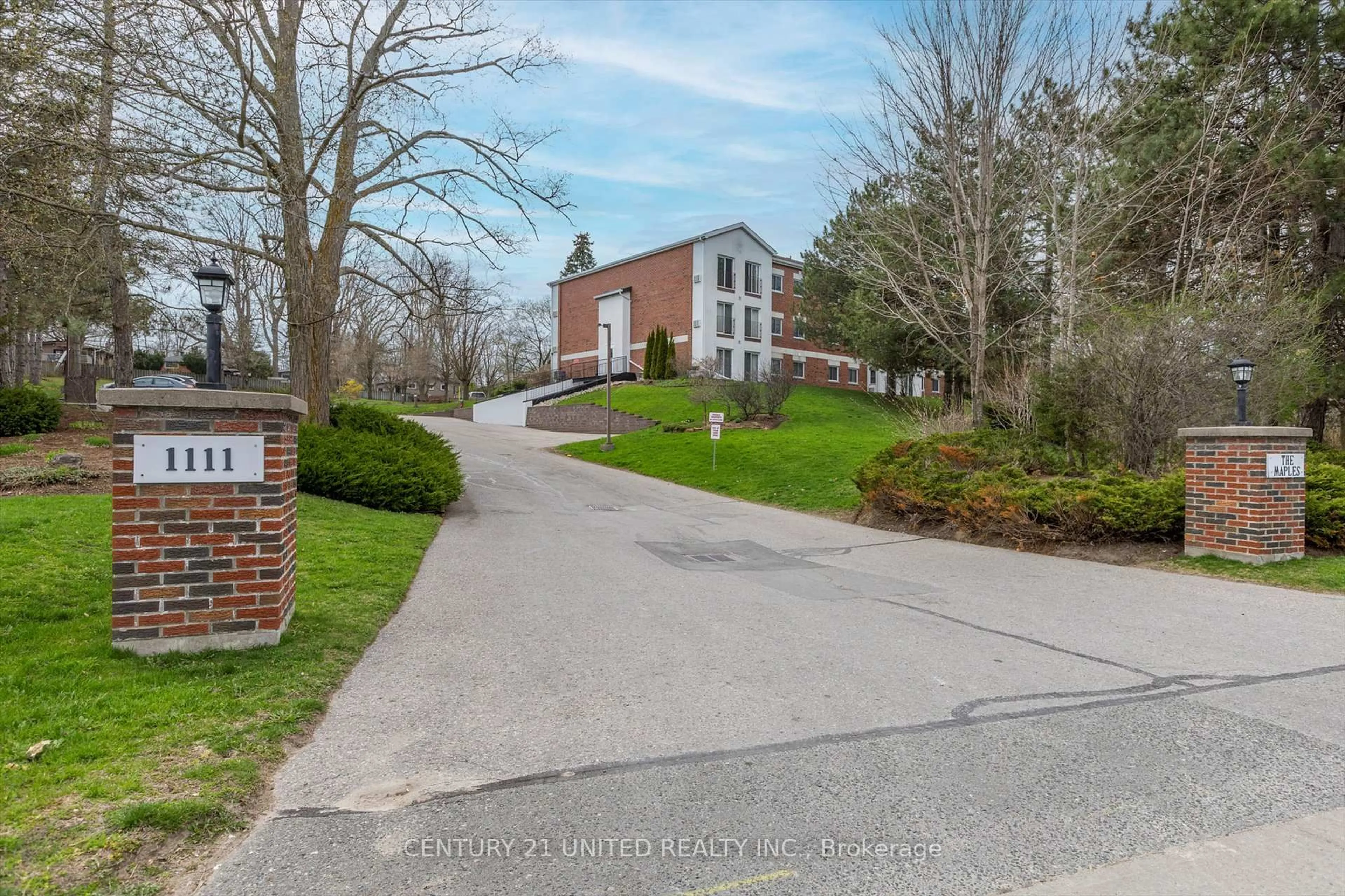 A pic from outside/outdoor area/front of a property/back of a property/a pic from drone, unknown for 1111 Water St #204, Peterborough North Ontario K9H 3P7