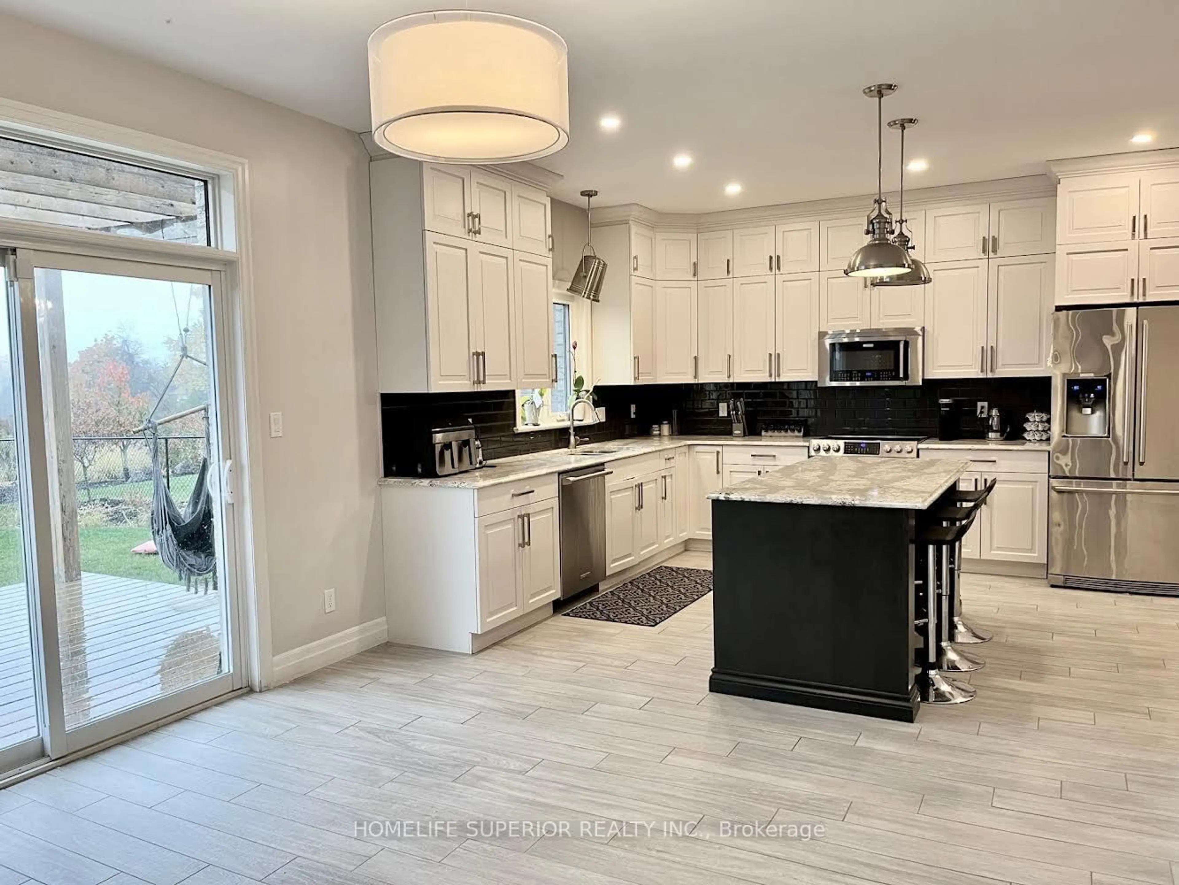 Open concept kitchen, ceramic/tile floor for 23 Crews Cres, Quinte West Ontario K8V 0G4