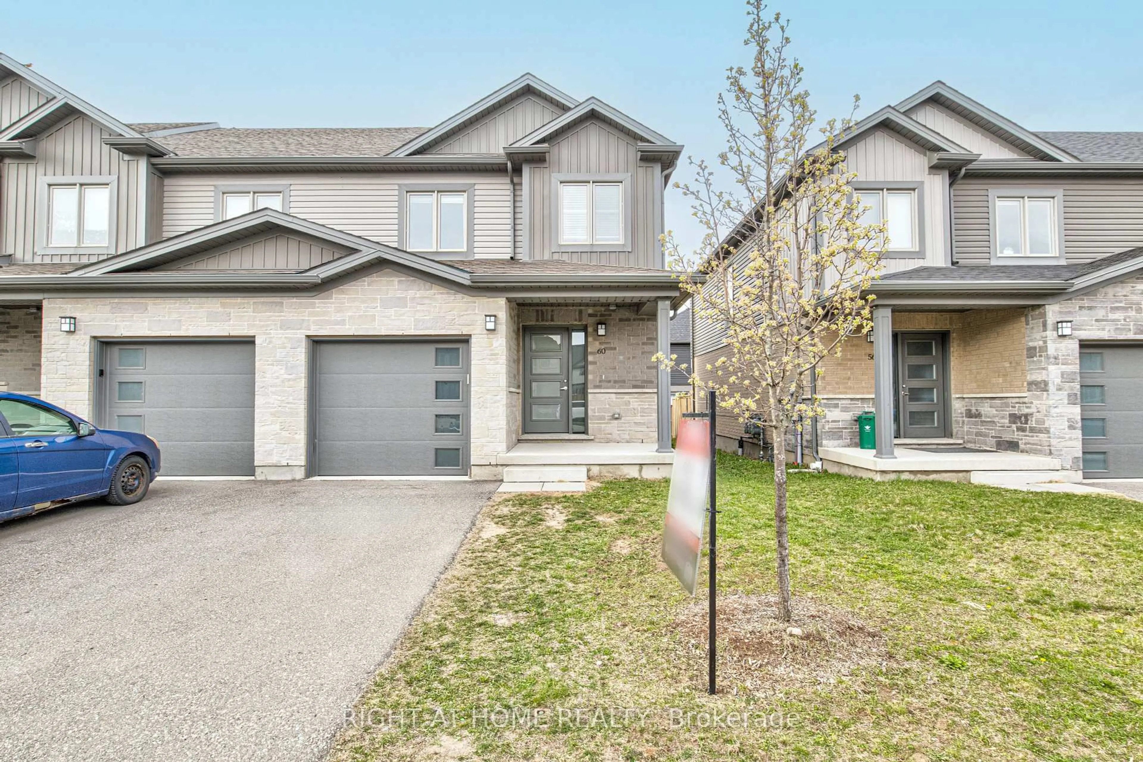 Unknown for 60 Munch Ave, Cambridge Ontario N1R 0B9