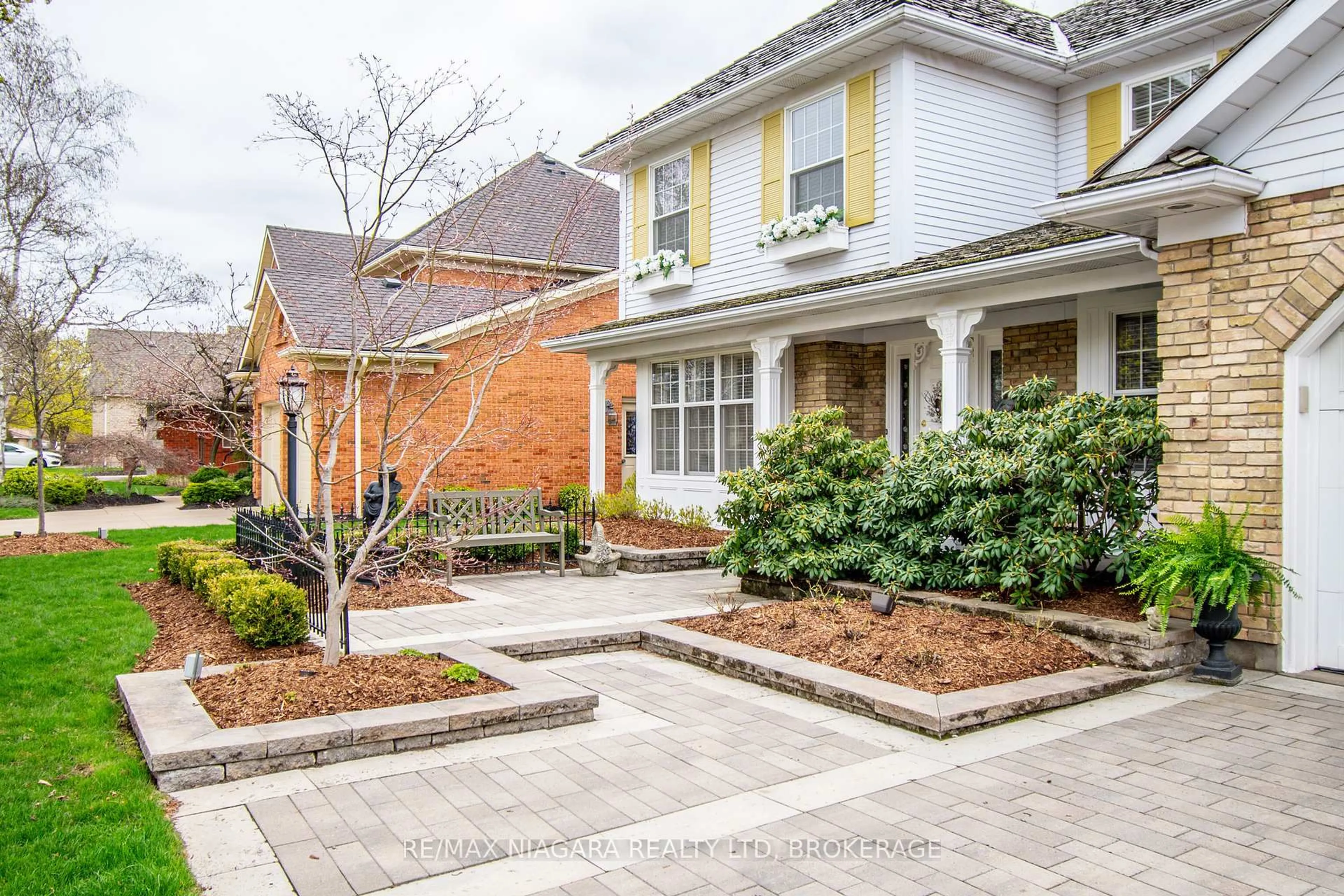 Home with brick exterior material, street for 101 Port Master Dr, St. Catharines Ontario L2N 7H5