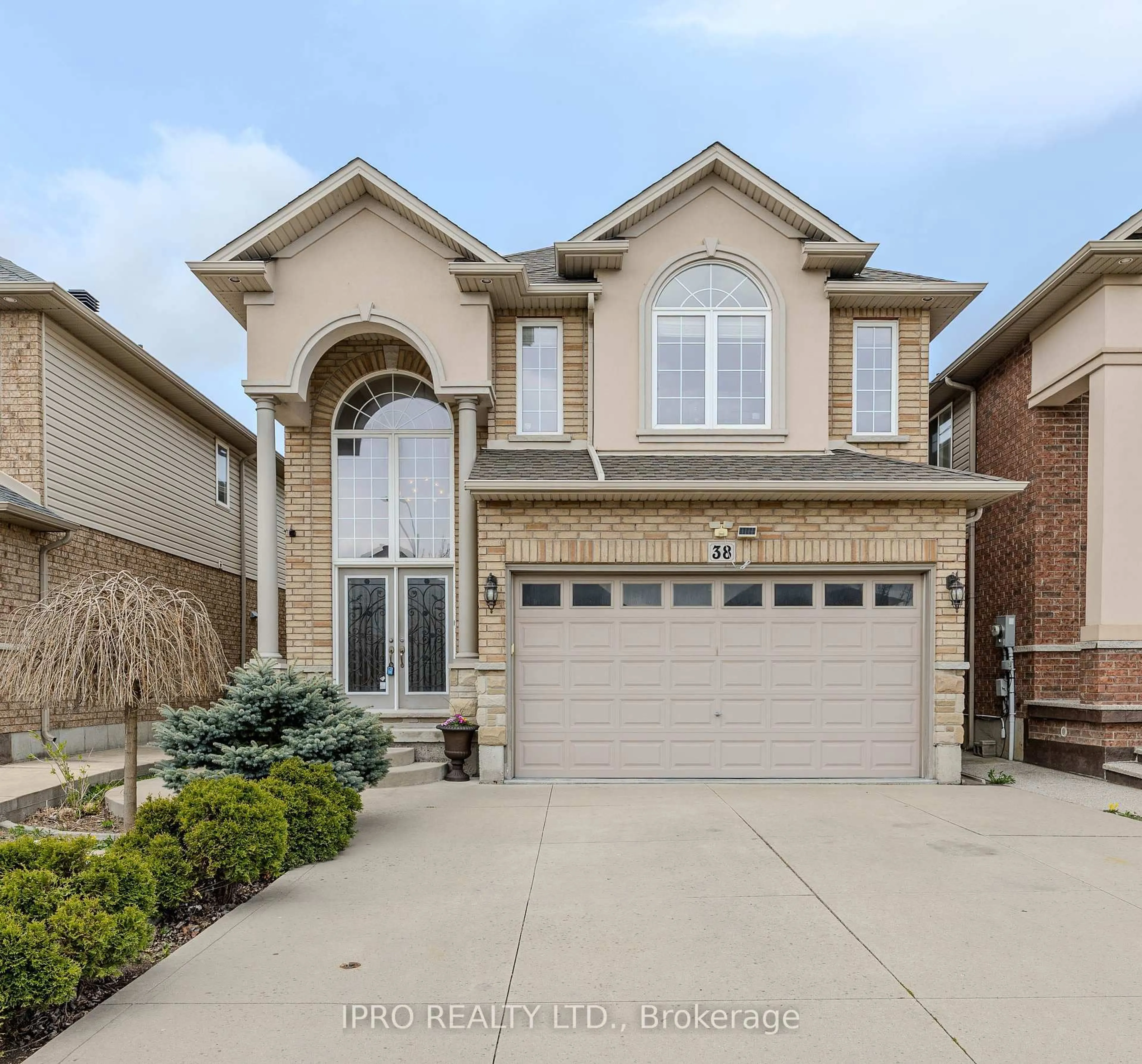 Home with brick exterior material, street for 38 Assisi St, Hamilton Ontario L8W 0A5