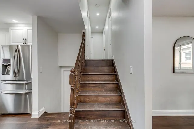 Additional property image - 11 Drakes Dr