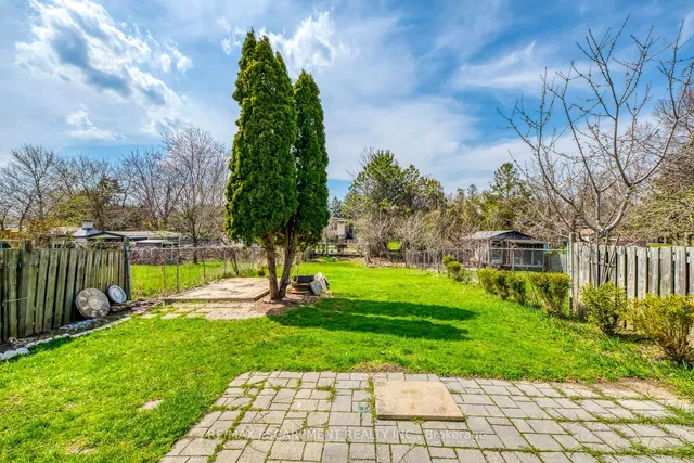 Additional property image - 11 Drakes Dr