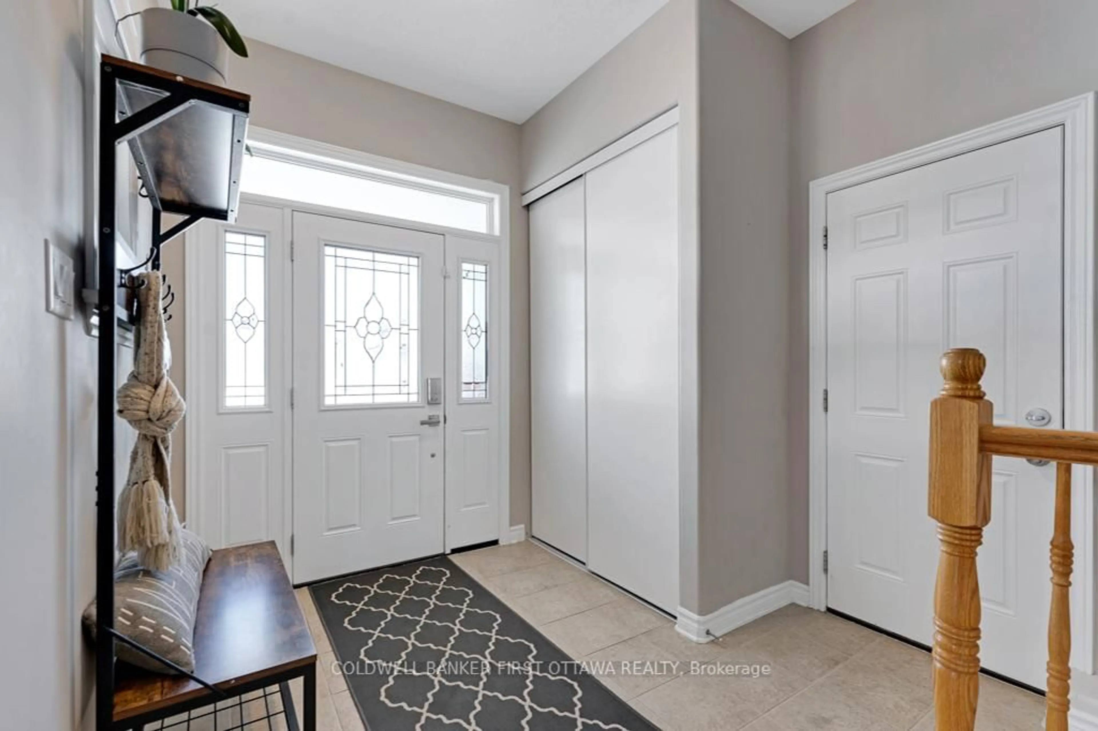 Indoor entryway for 85 Carter Cres, Arnprior Ontario K7S 0C4