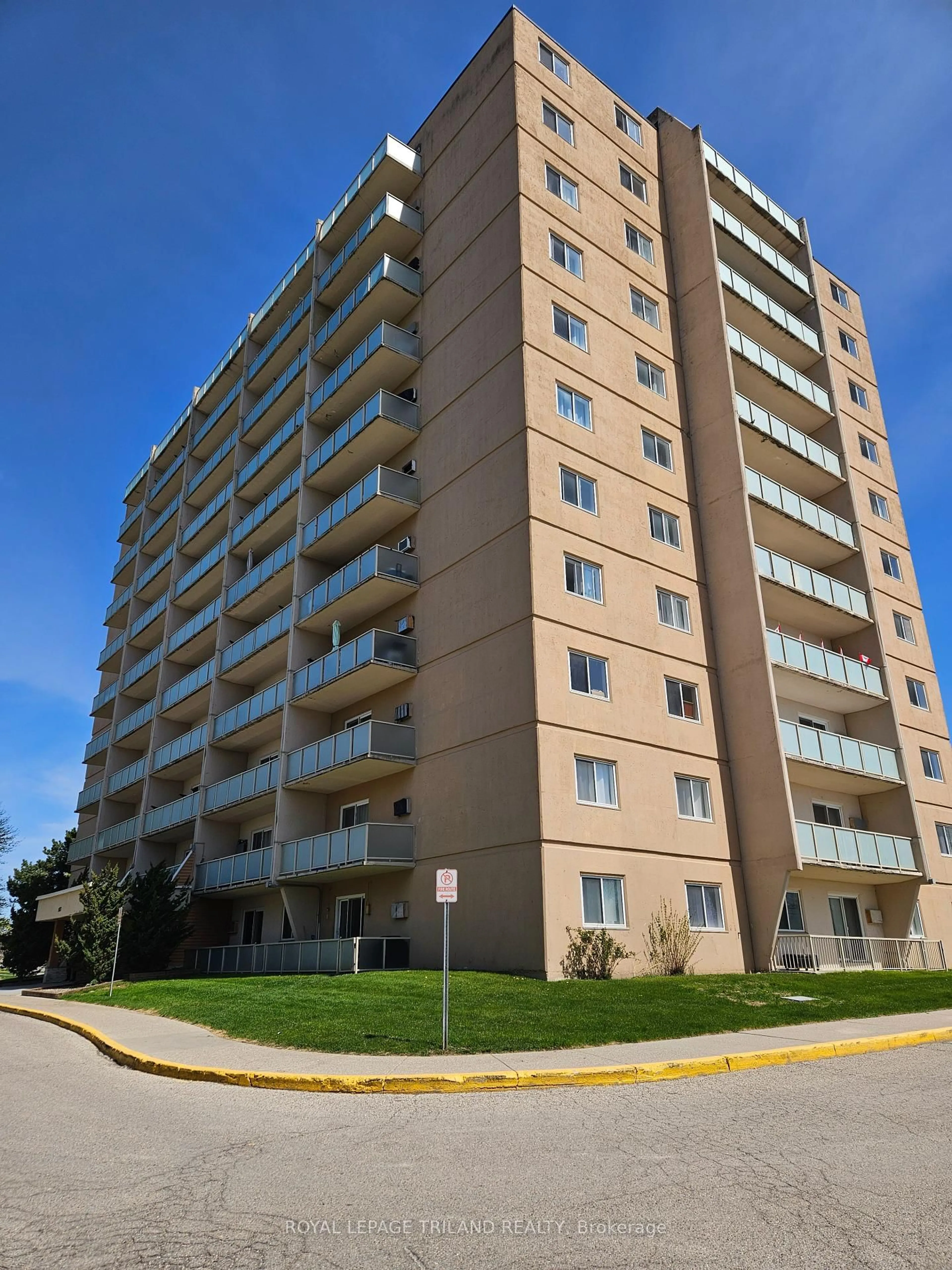 Unknown for 583 Mornington Ave #804, London East Ontario N5Y 3E9