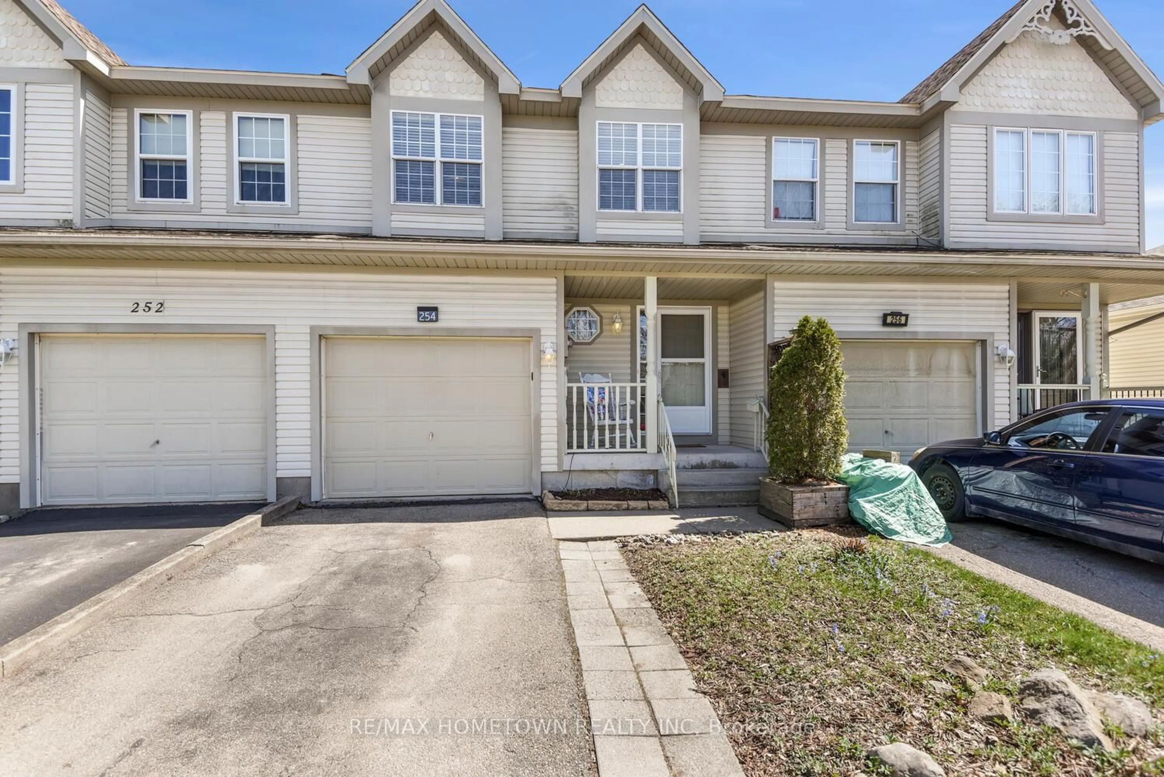 Unknown for 254 Beley St, Brockville Ontario K6V 7J7