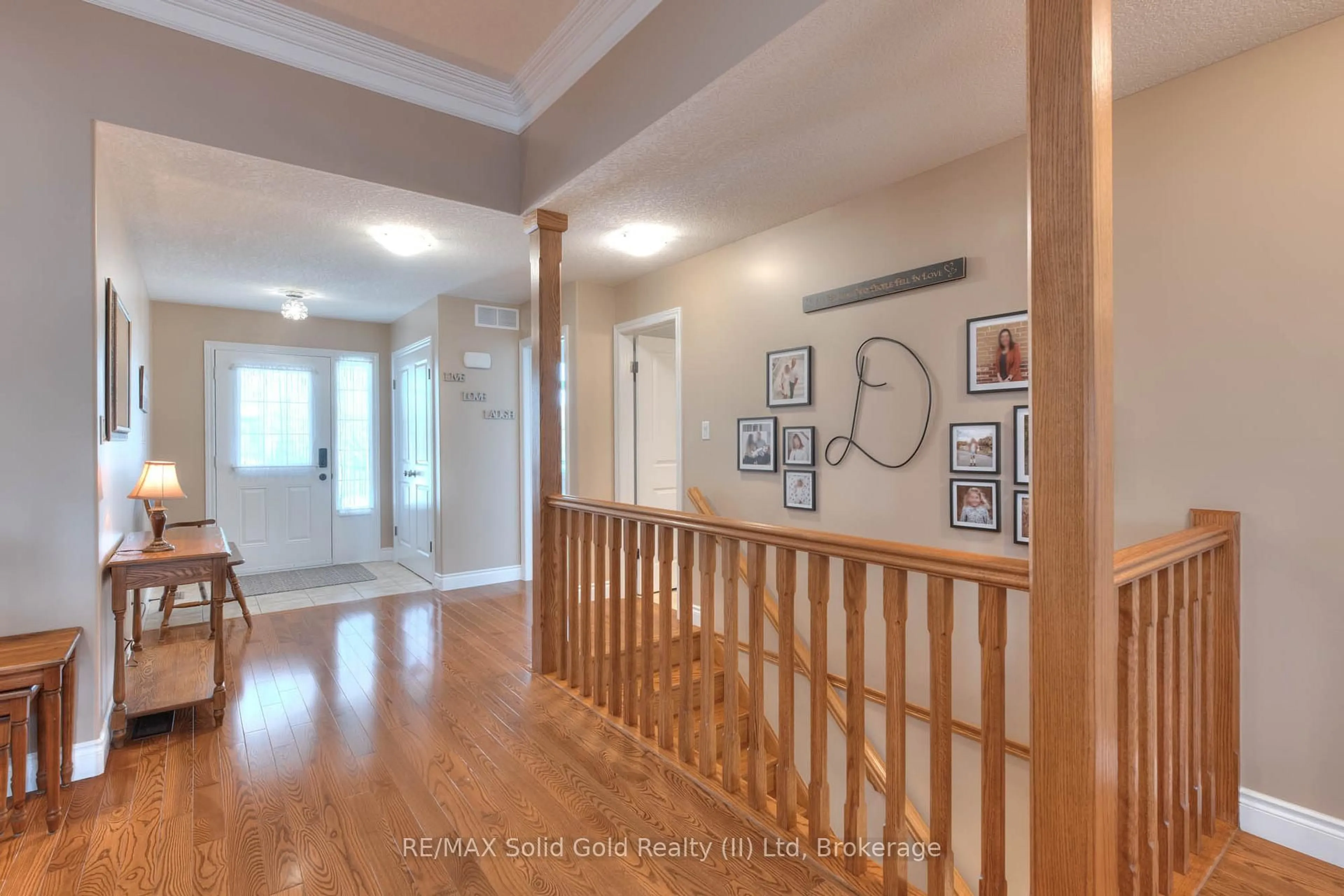 Indoor entryway for 139 Gerber Meadows Dr, Wellesley Ontario N0B 2T0