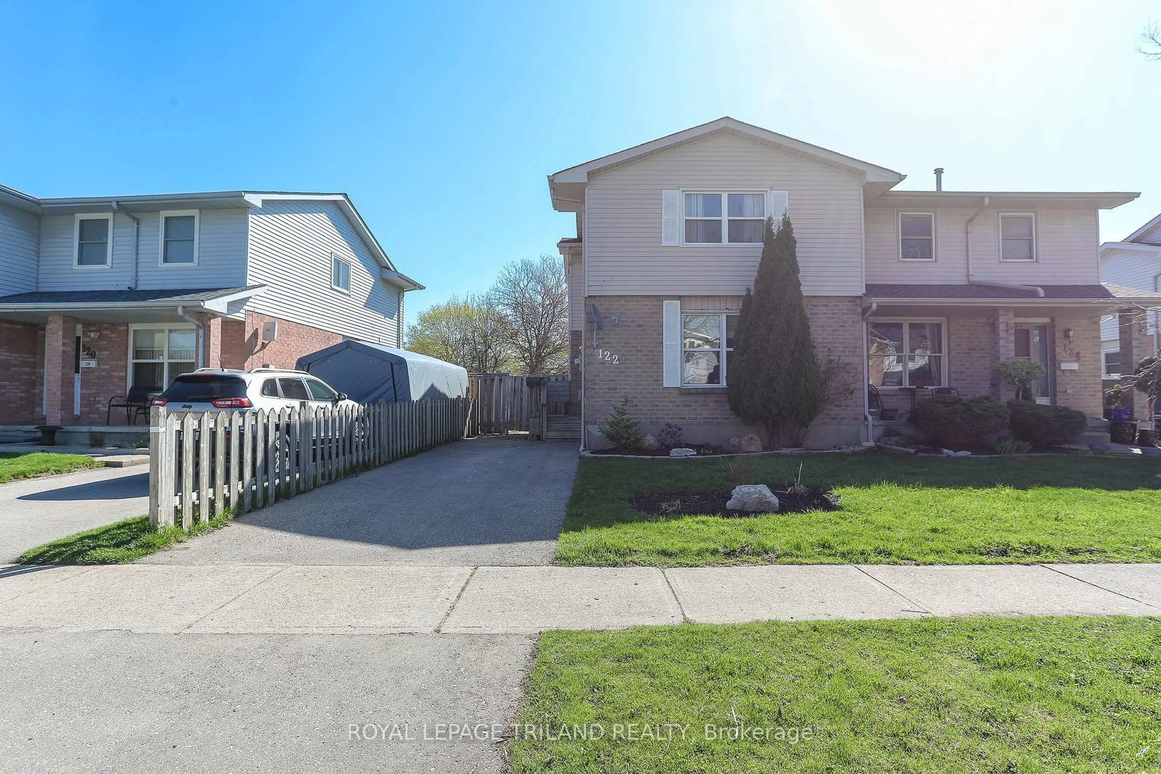 Unknown for 122 Golfdale Cres, London South Ontario N6C 5X6