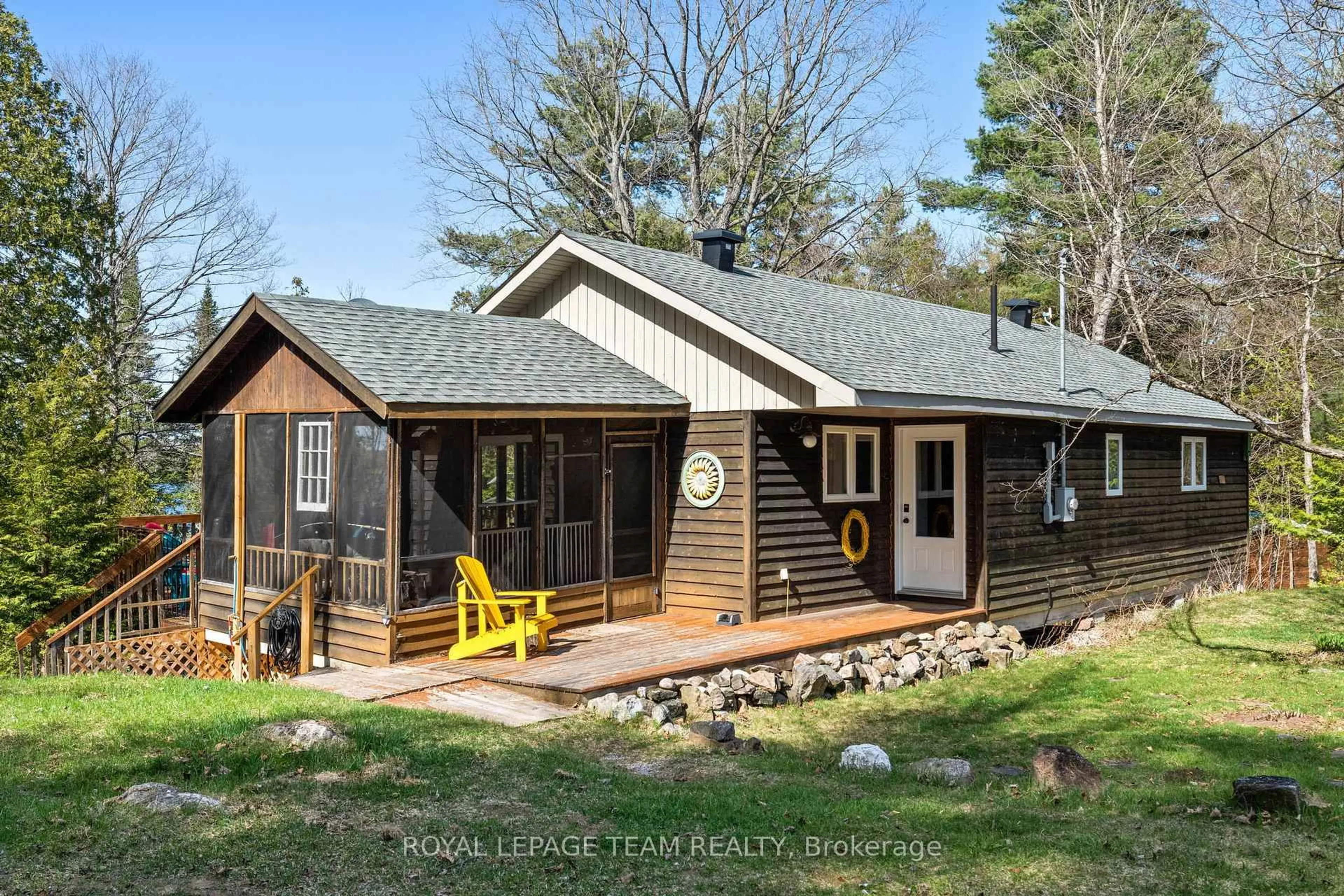 Home with vinyl exterior material, water/lake/river/ocean view for 510 31a Clear Lake Lane, Maberly Ontario K0H 2B0
