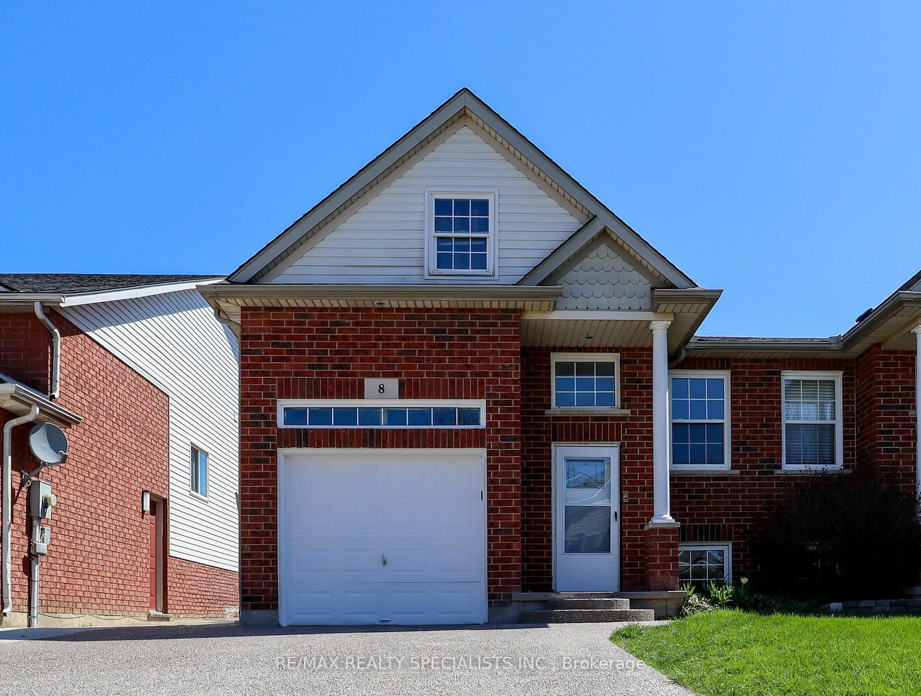 Home with brick exterior material, street for 8 Mcbride Dr, St. Catharines Ontario L2S 3Y4