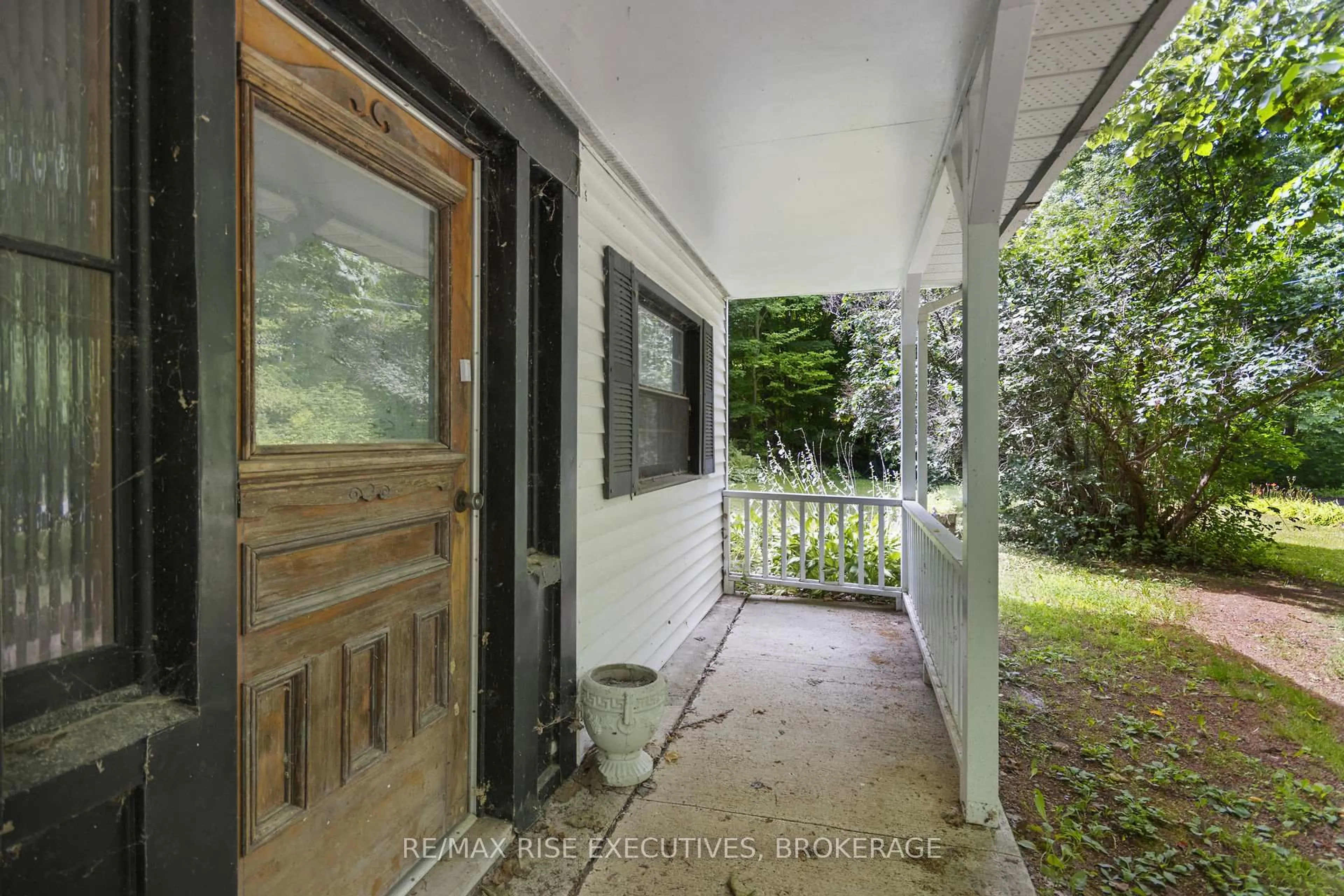Unknown for 1349 RIDGE Rd, Seeley's Bay Ontario K0H 2N0