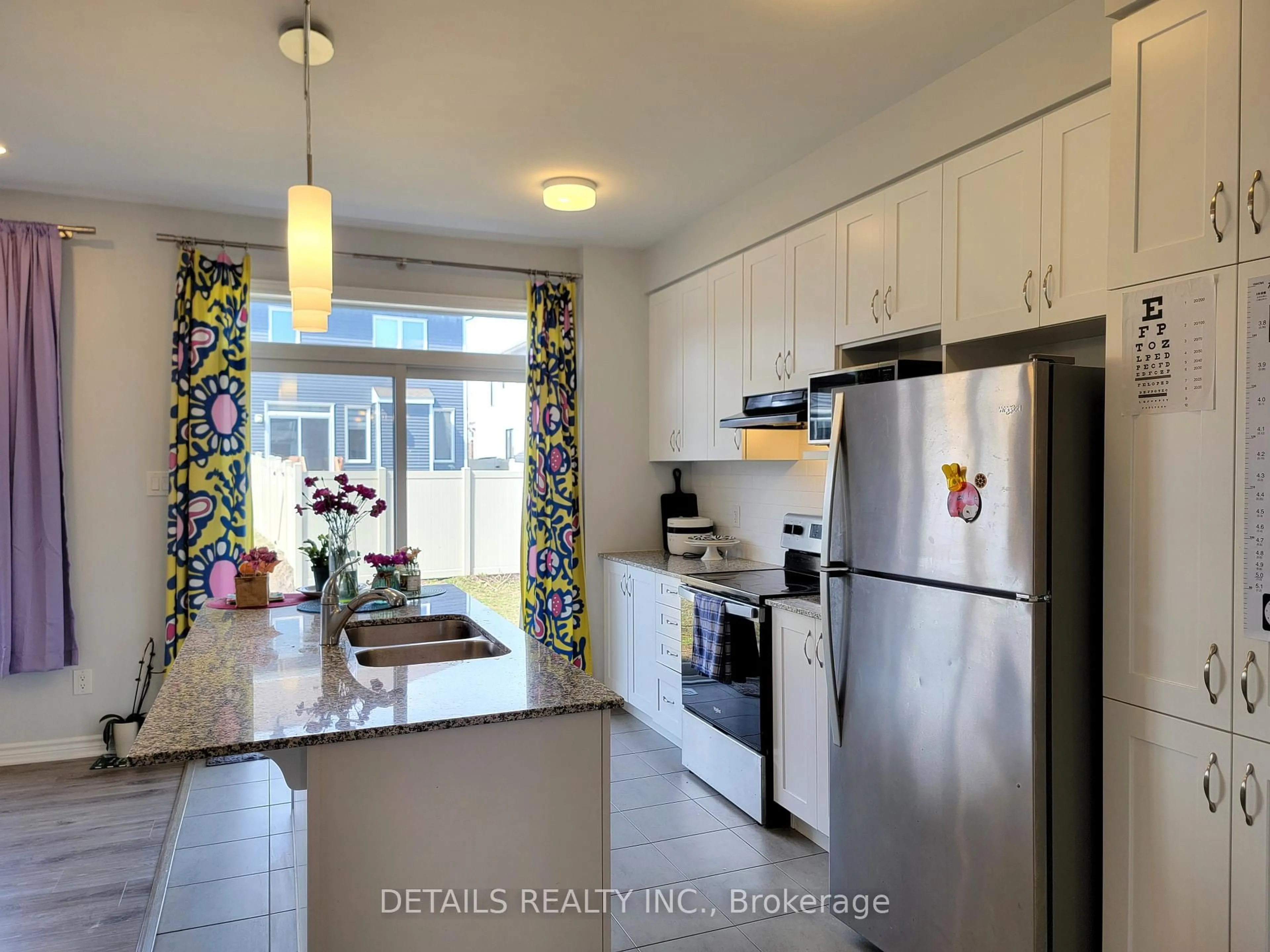 Open concept kitchen, ceramic/tile floor for 555 Arosa Way, Ottawa Ontario K2V 0R8