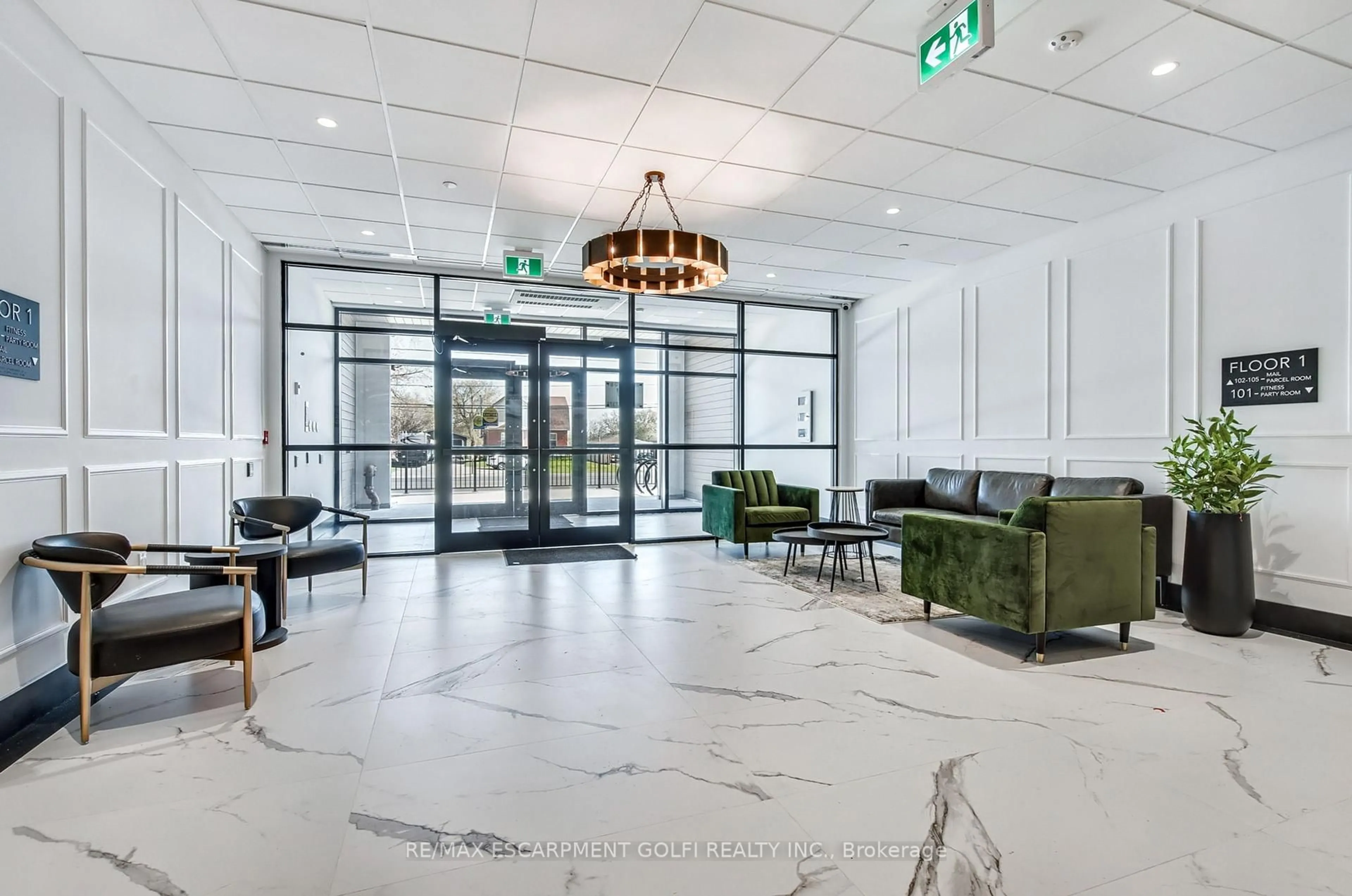 Lobby for 1936 RYMAL Rd #105, Hamilton Ontario L0R 1P0