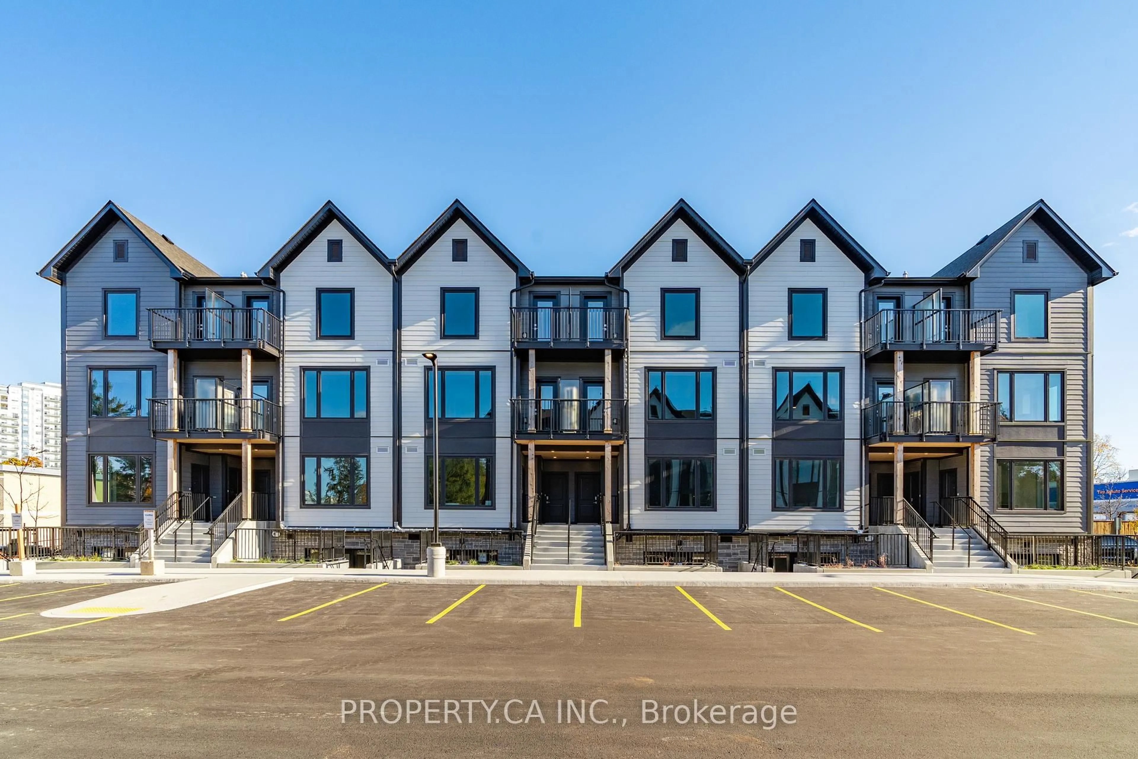 A pic from outside/outdoor area/front of a property/back of a property/a pic from drone, building for 708 Woolwich St #111, Guelph Ontario N1H 7G6