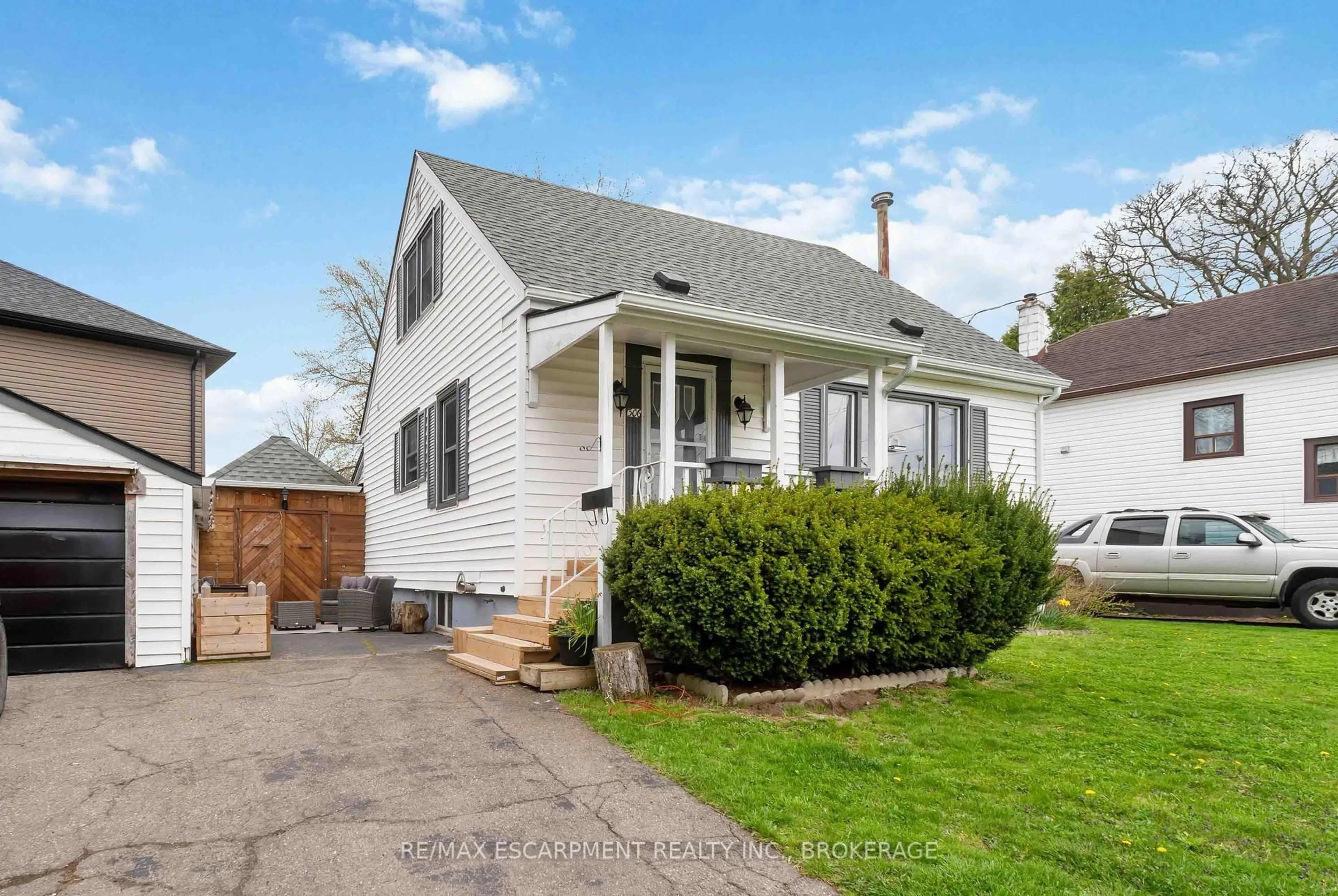Unknown for 306 COOPER Rd, Welland Ontario L3B 2A7