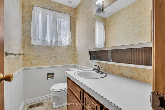 Additional property image - 279 Kenneth Ave