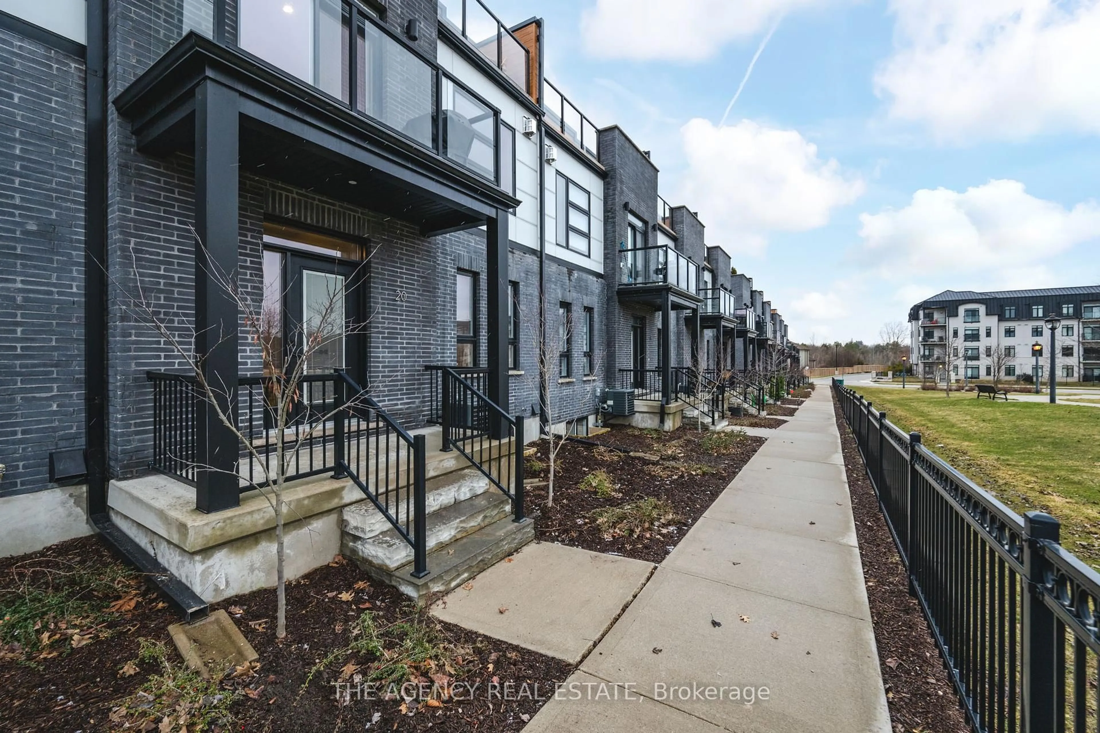 A pic from outside/outdoor area/front of a property/back of a property/a pic from drone, street for 231 Callaway Rd #20, London North Ontario N6G 0M3
