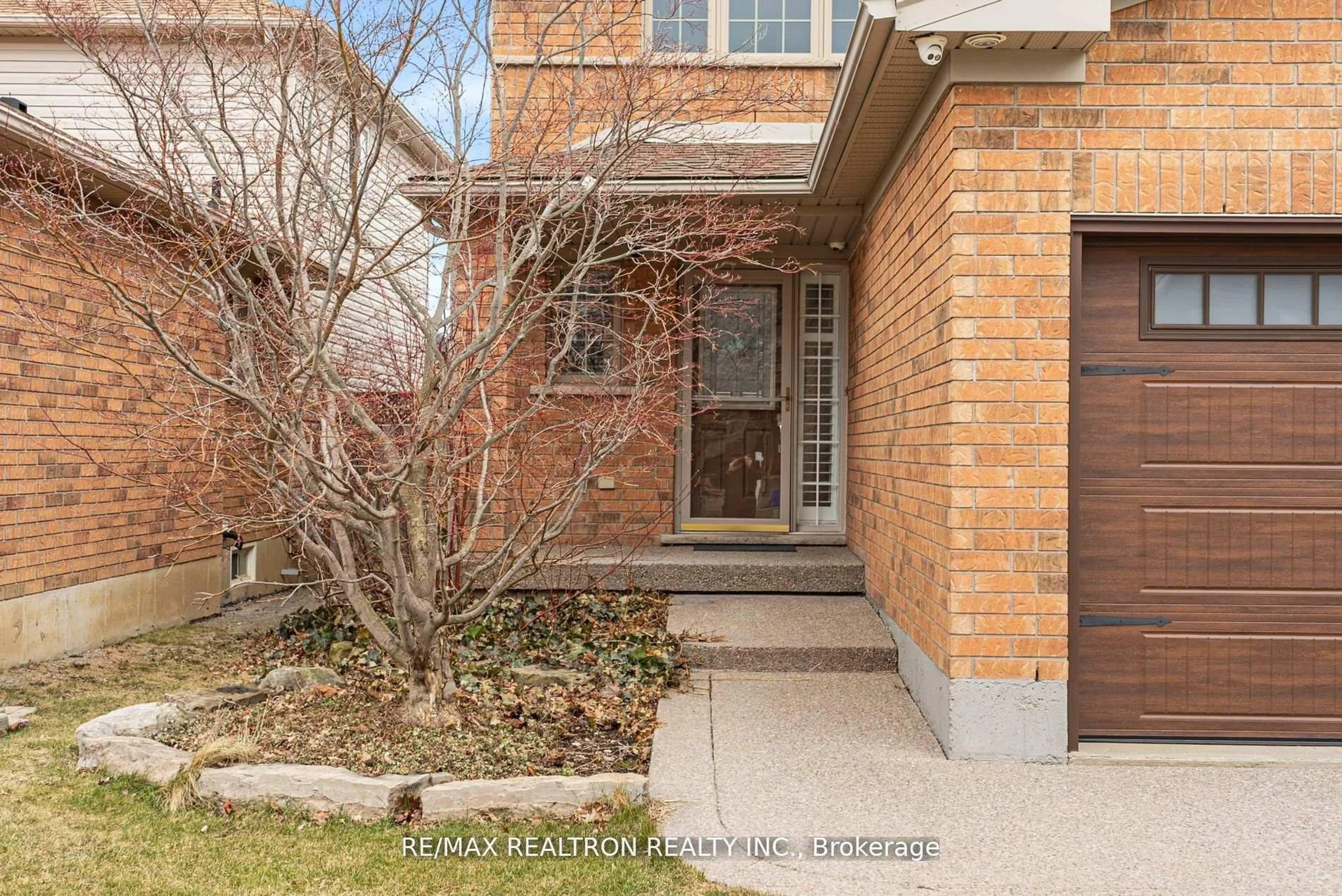 Home with brick exterior material, street for 34 Shadyglen Dr, Hamilton Ontario L8J 3W7