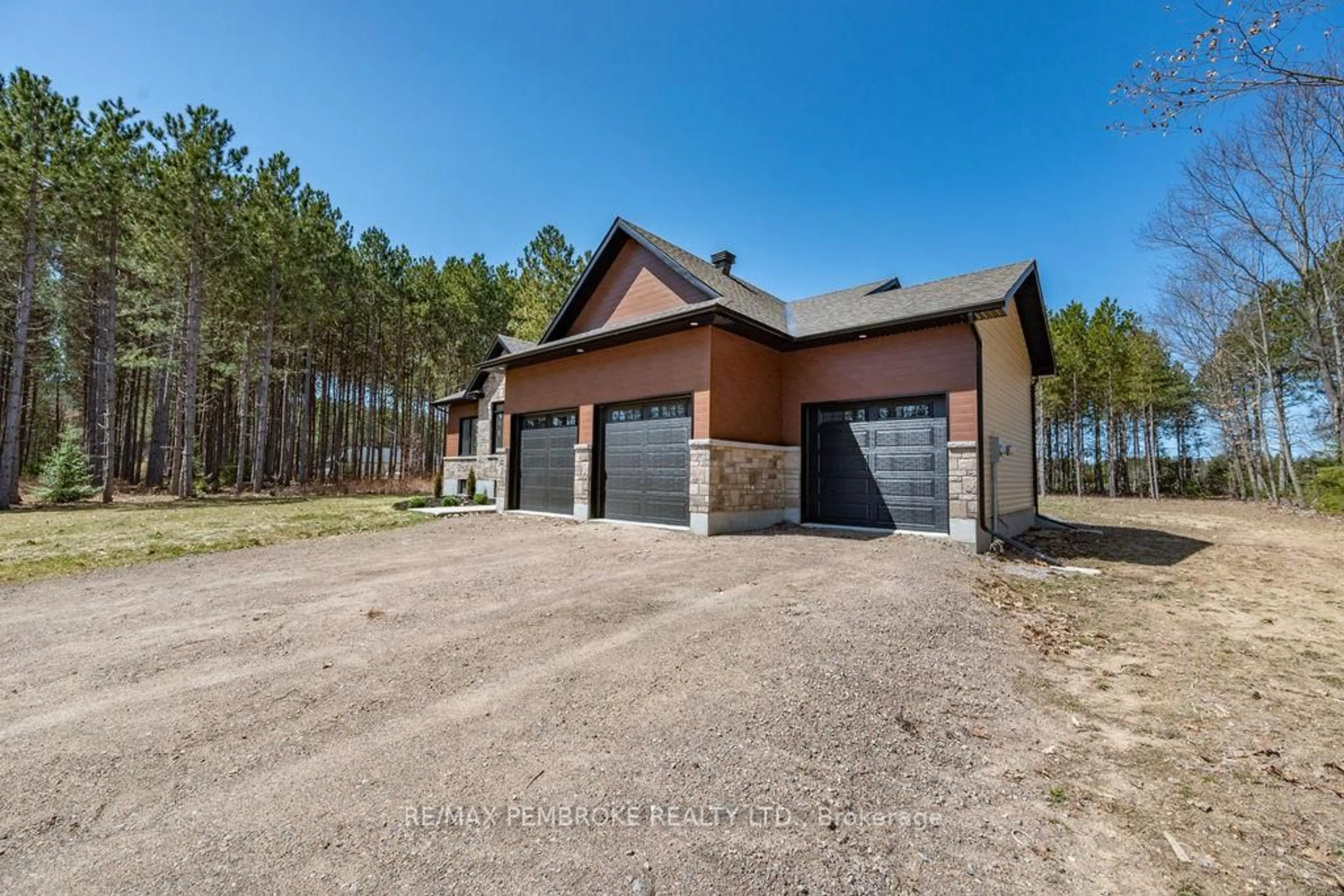 Unknown for 348 Pappin Rd, Beachburg Ontario K0J 1C0