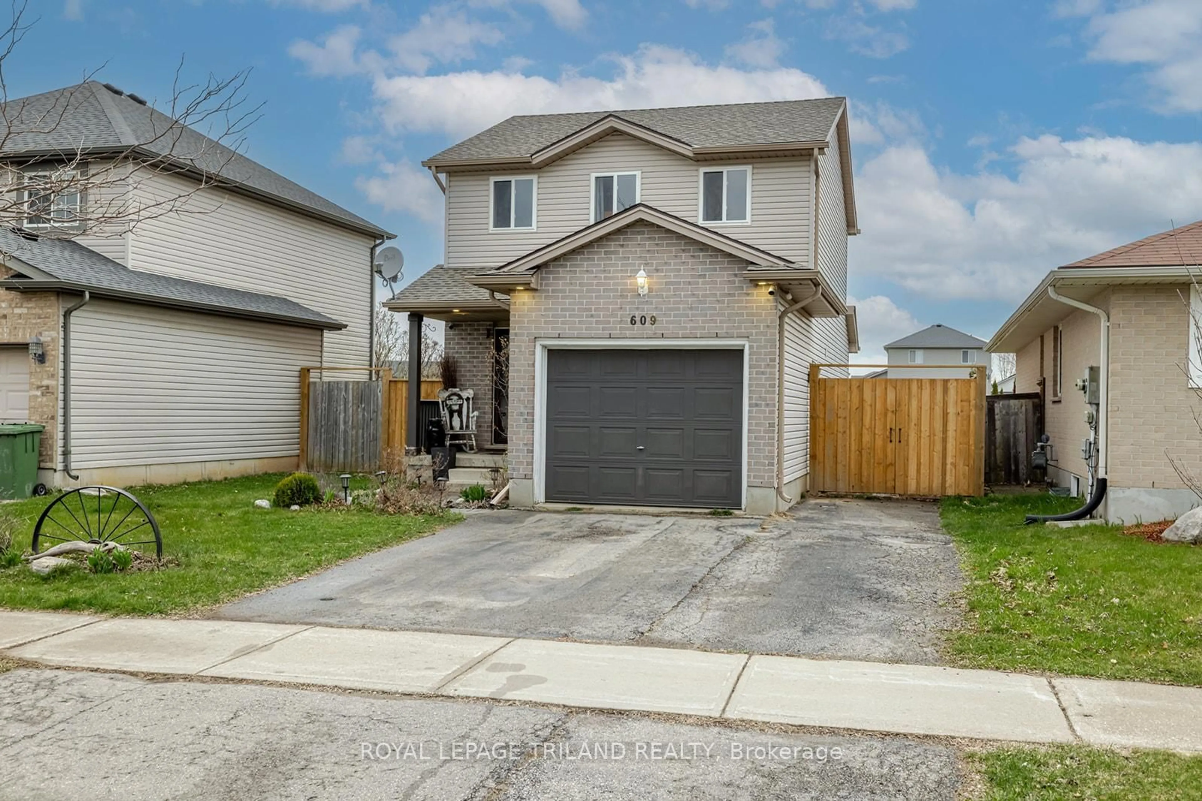 Unknown for 609 Highview Dr, St. Thomas Ontario N5R 6B4