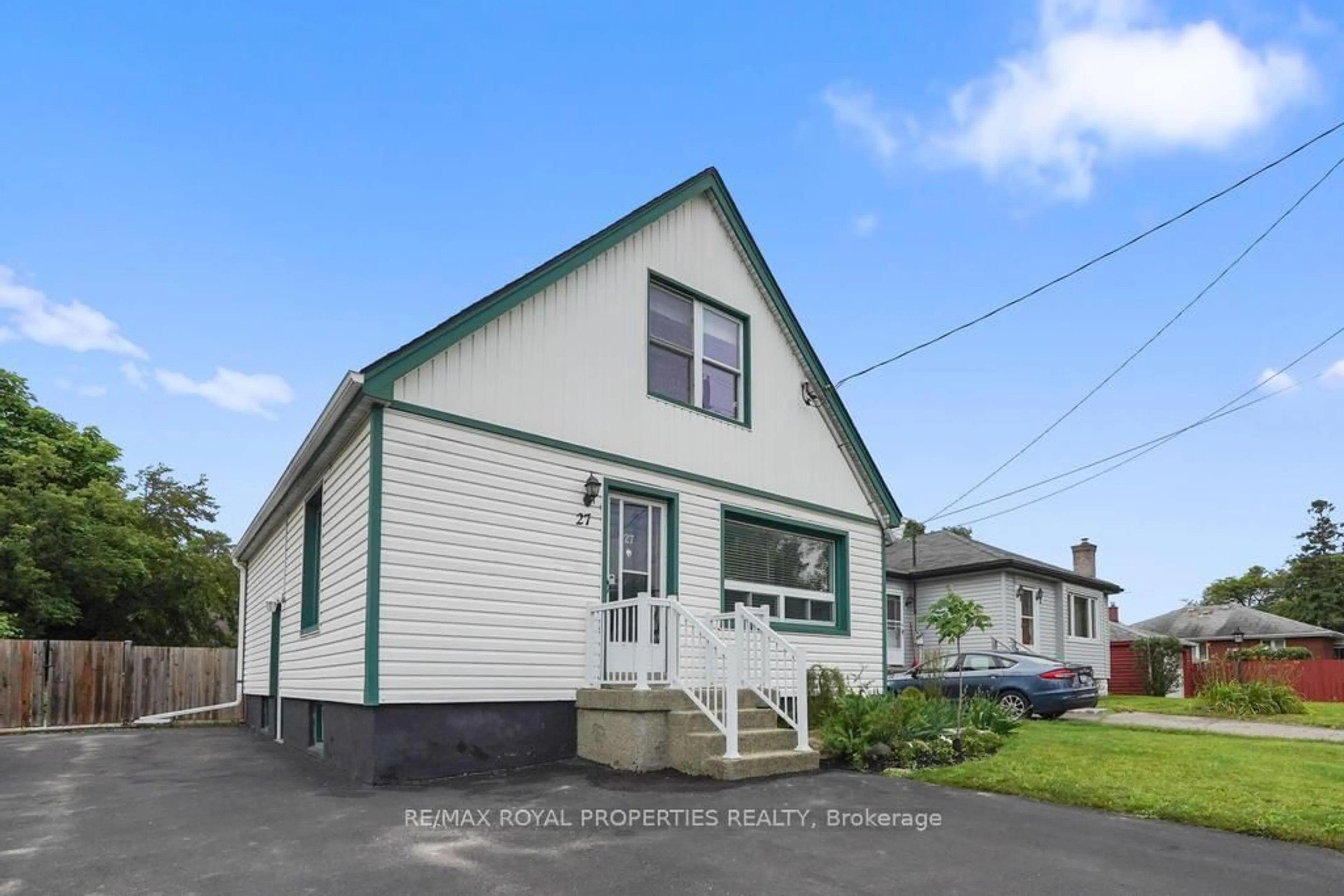 Home with vinyl exterior material, street for 27 David Ave, Hamilton Ontario L9A 3T9