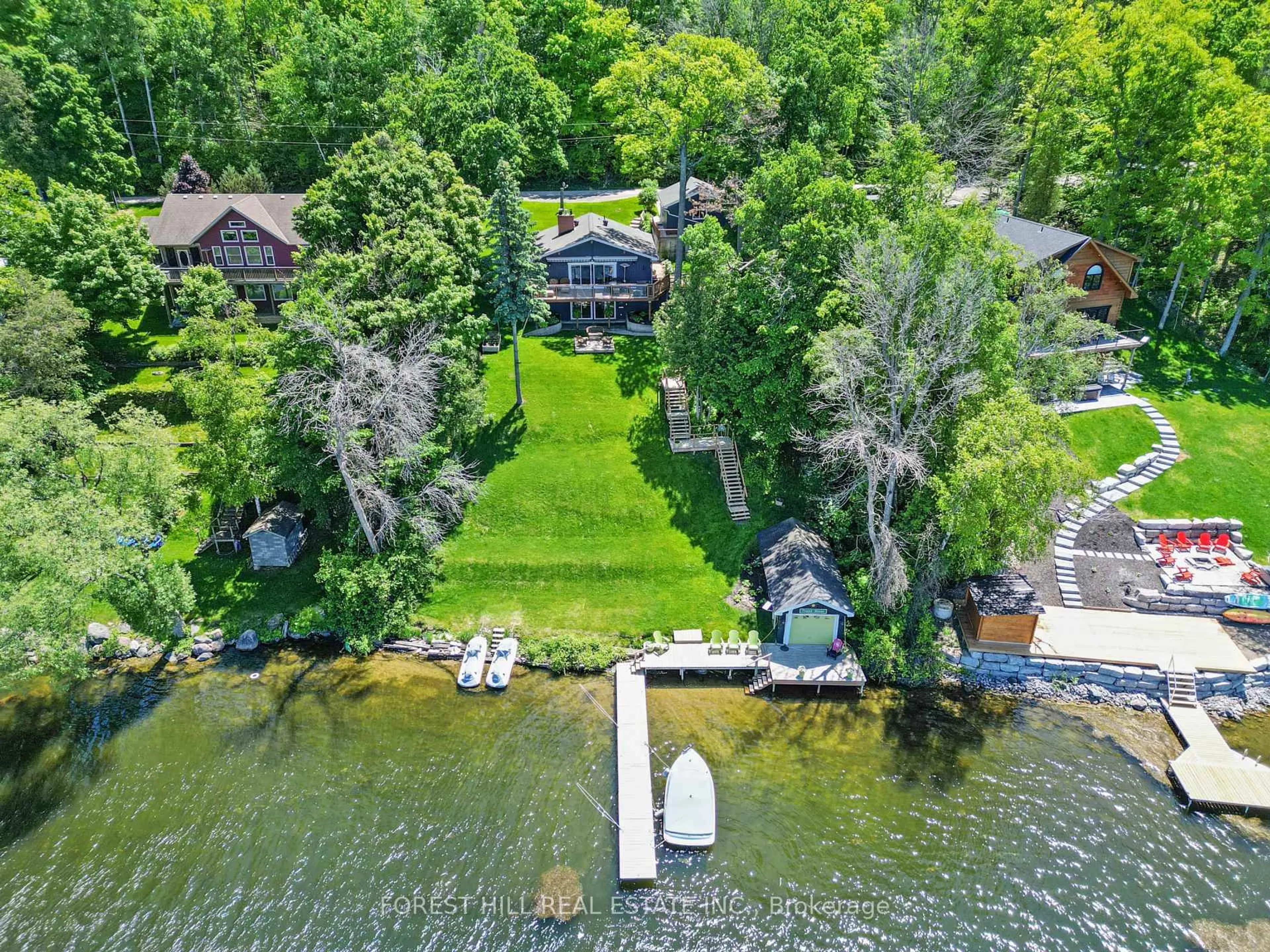A pic from outside/outdoor area/front of a property/back of a property/a pic from drone, water/lake/river/ocean view for 102 Fleming Bay Rd, Trent Hills Ontario K0L 1Y0